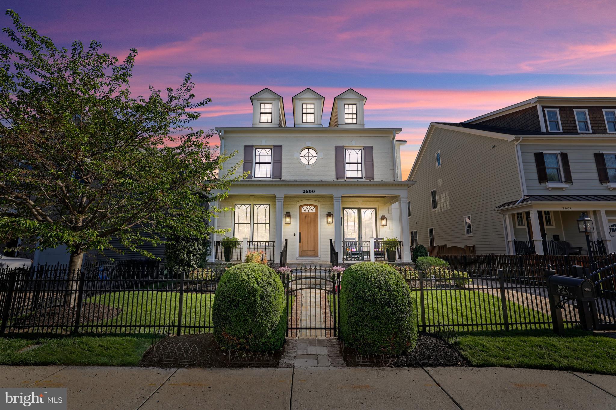 CLARENDON - Residential