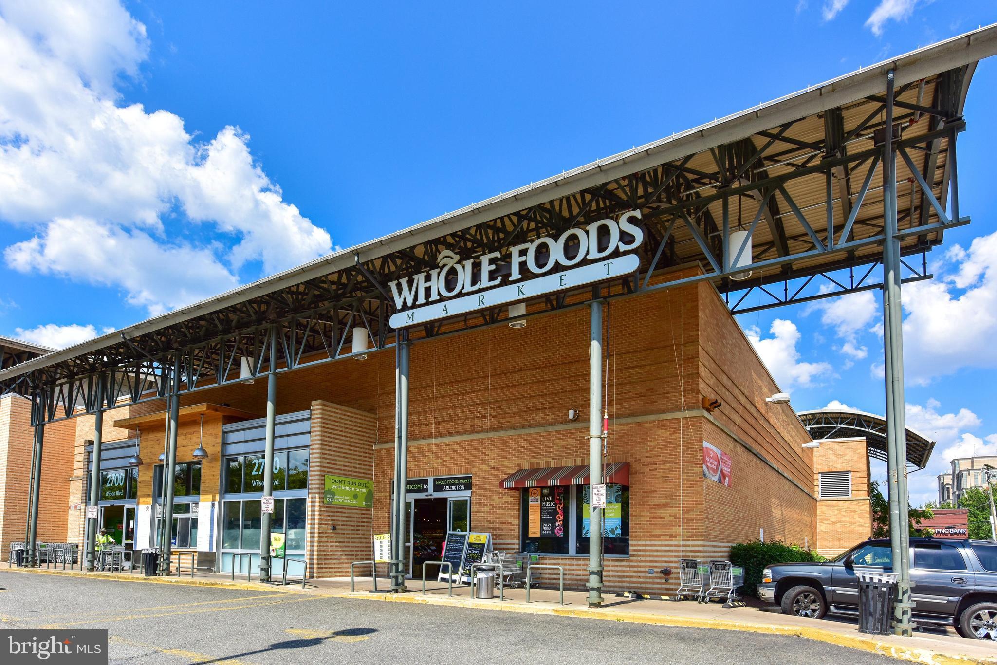 CLARENDON - Residential