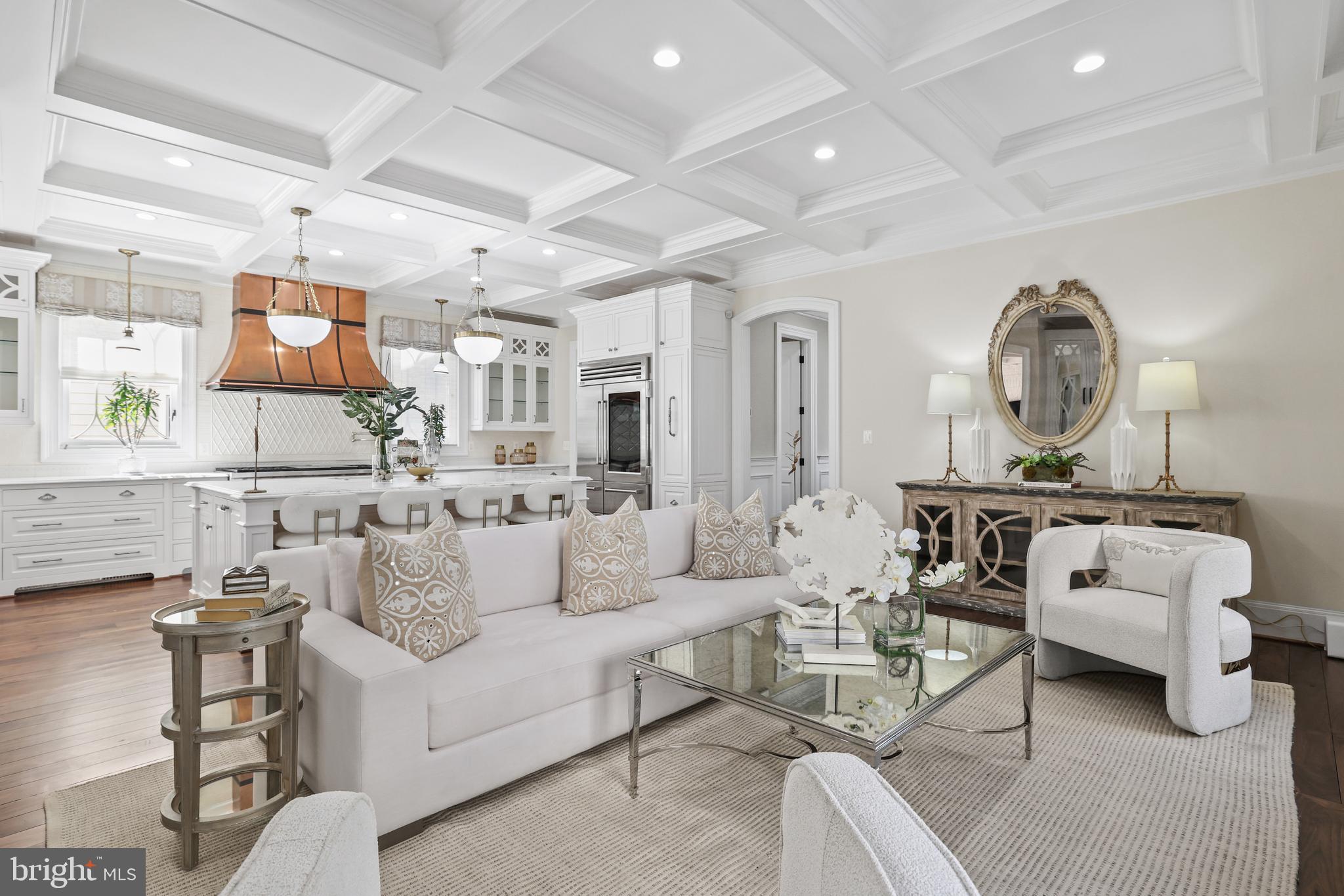 CLARENDON - Residential