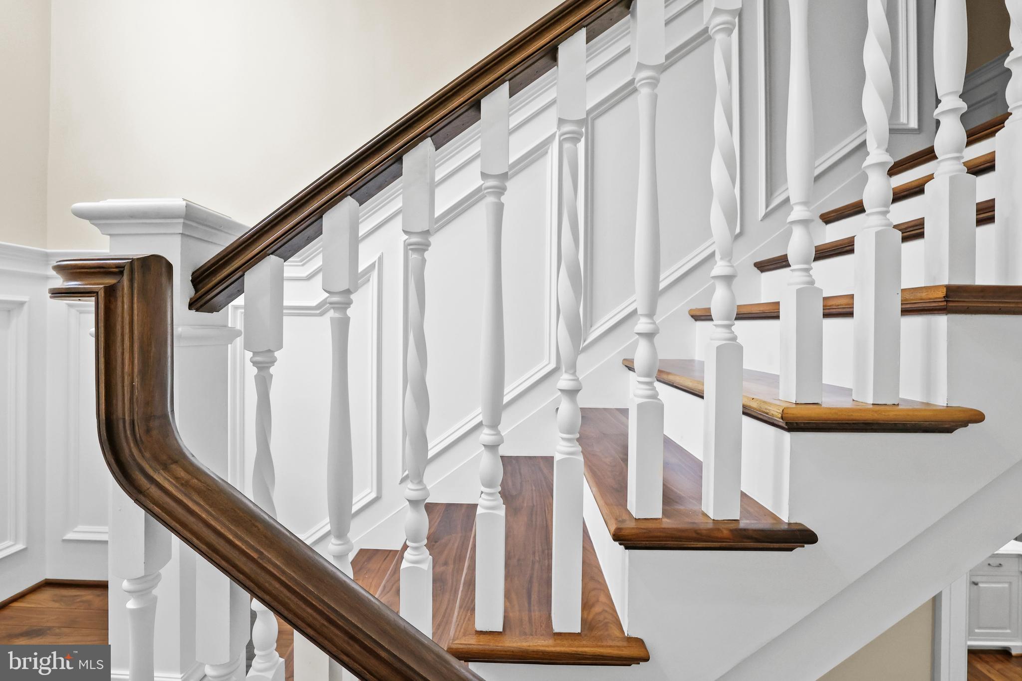 CLARENDON - Residential