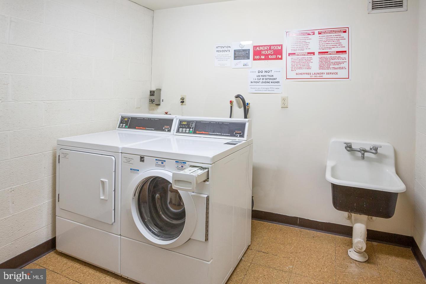 RADNOR - FORT MYER HEIGHTS - Residential Lease