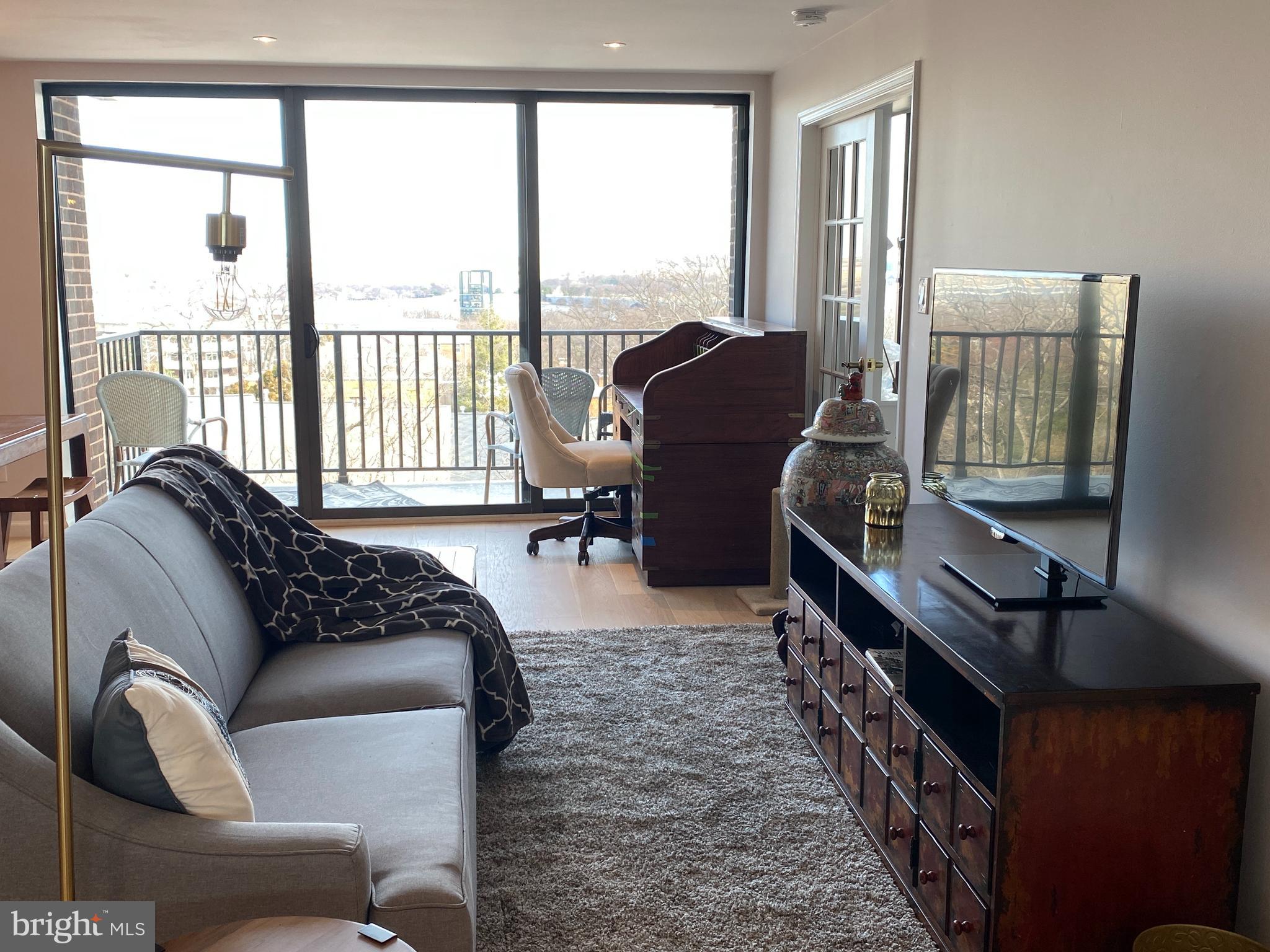 RADNOR - FORT MYER HEIGHTS - Residential Lease