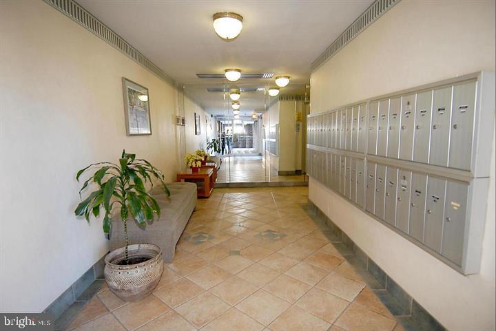 RADNOR - FORT MYER HEIGHTS - Residential Lease