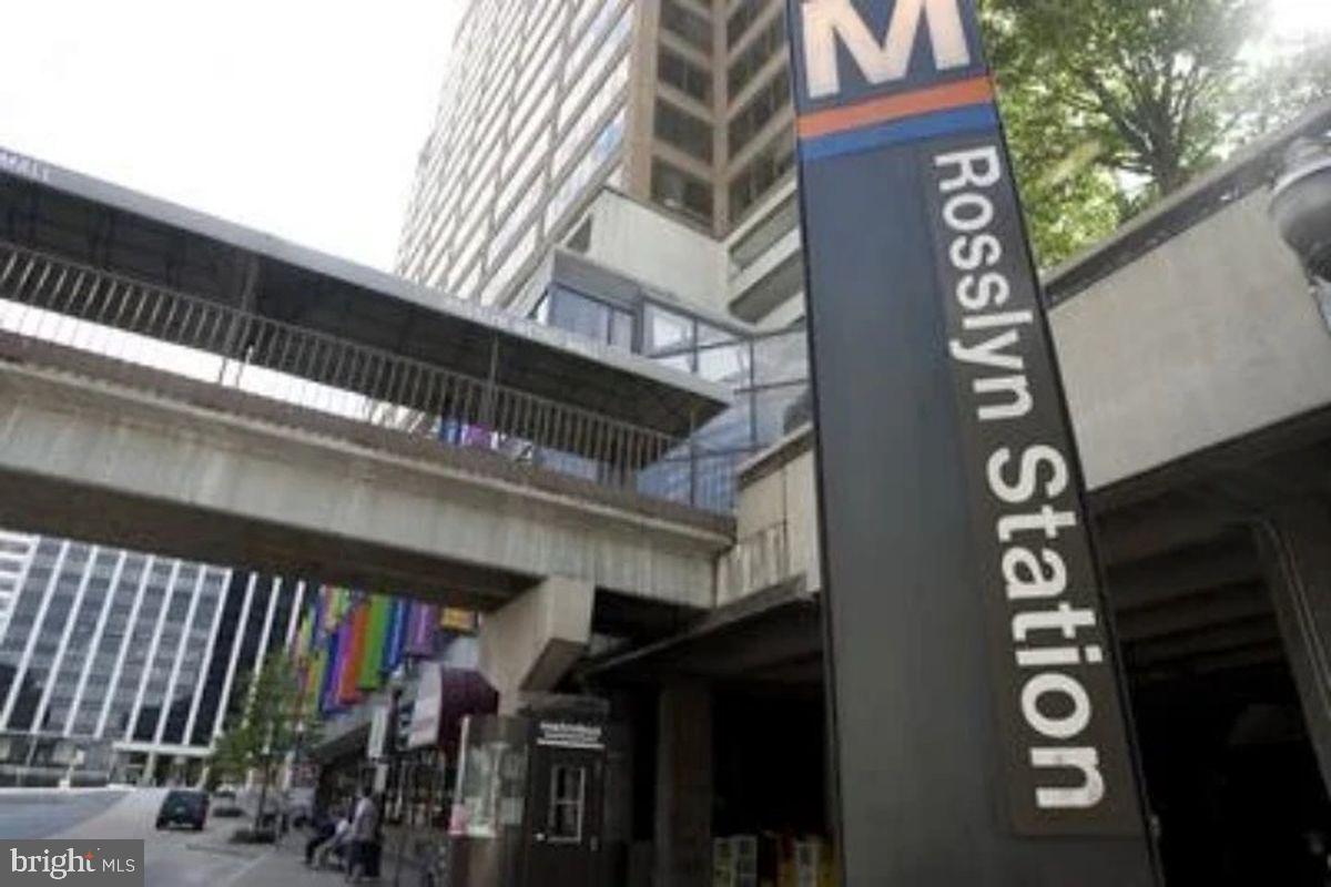 RADNOR - FORT MYER HEIGHTS - Residential Lease