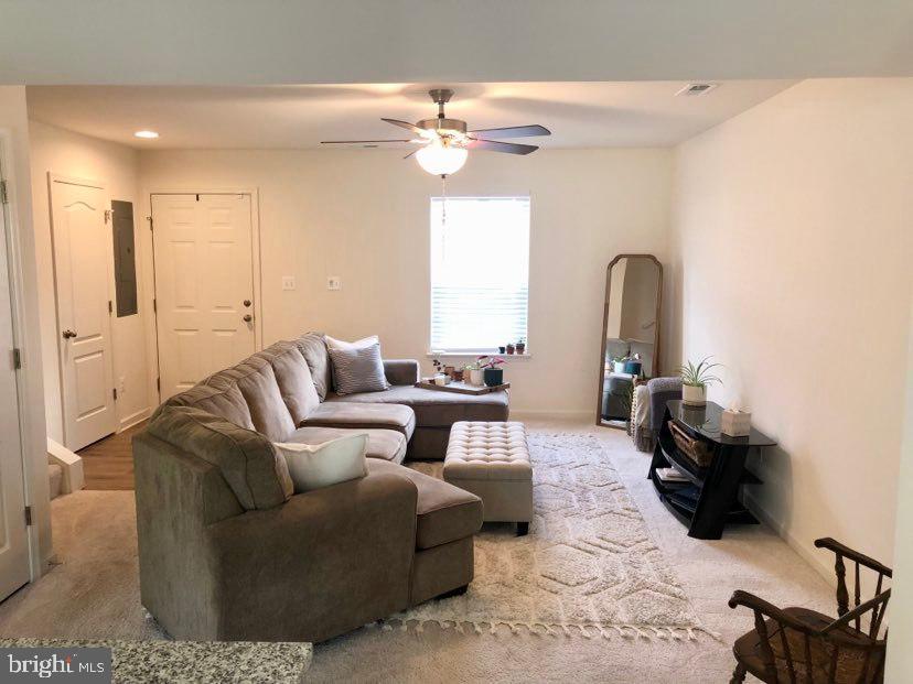 WHISPERING PINES - Residential Lease