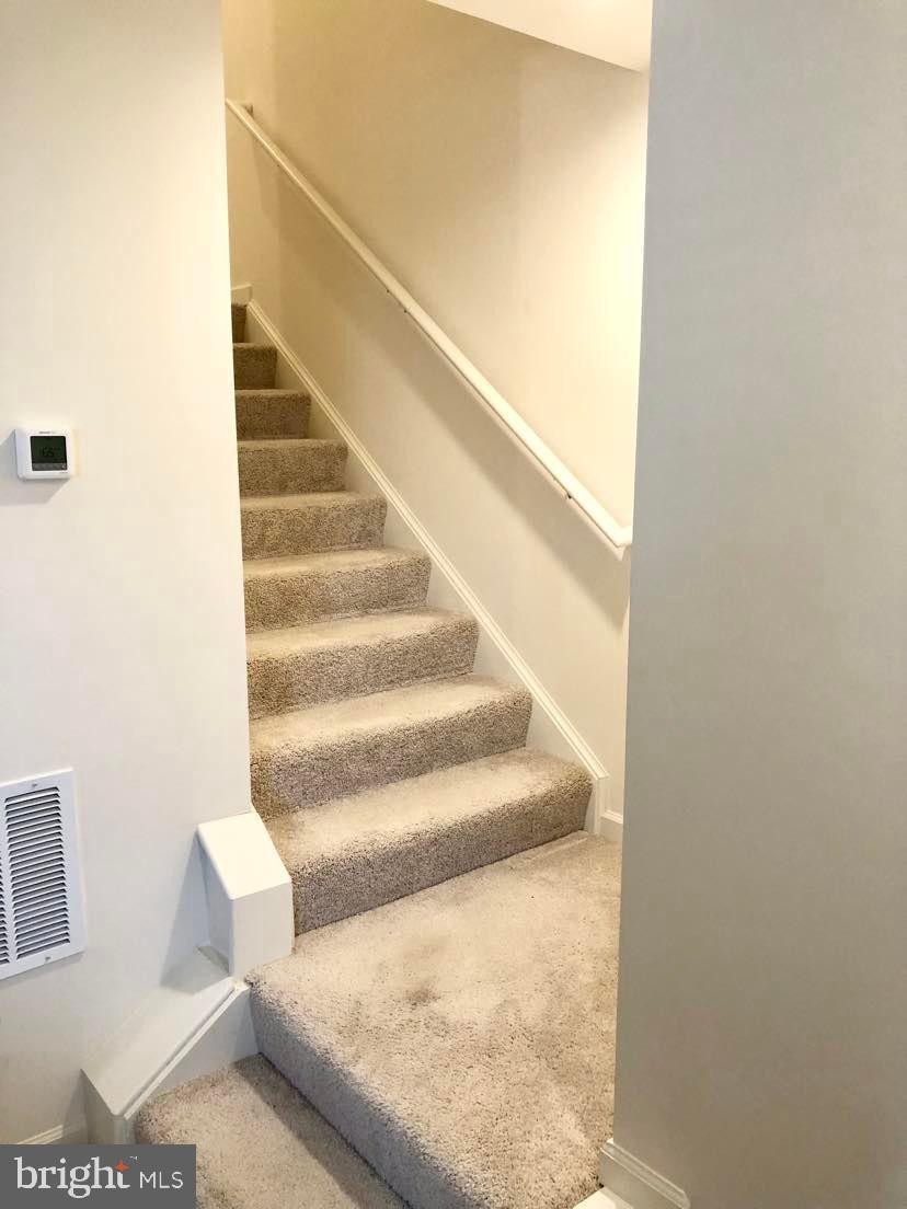 WHISPERING PINES - Residential Lease