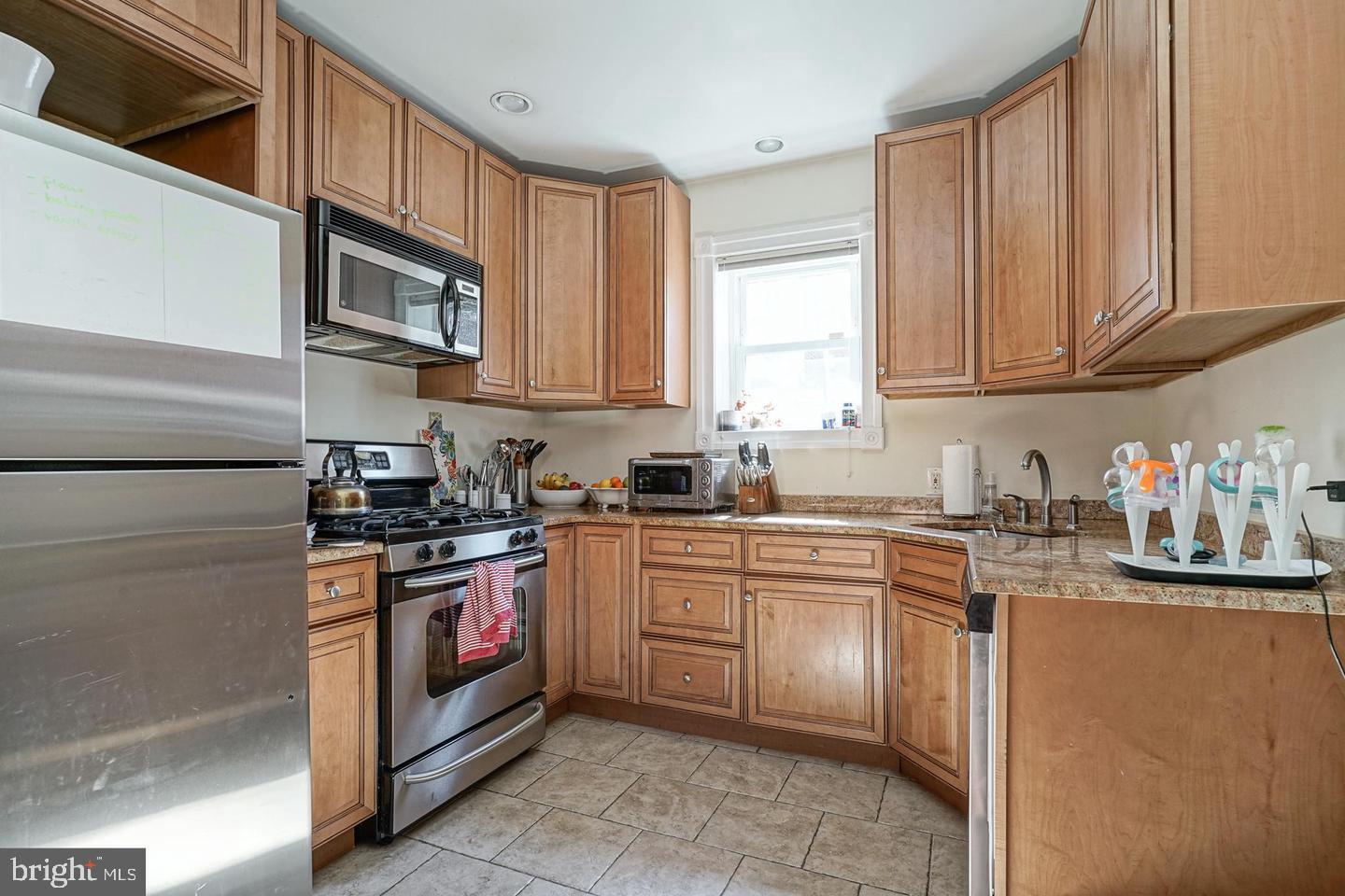 GRADUATE HOSPITAL - Residential Lease