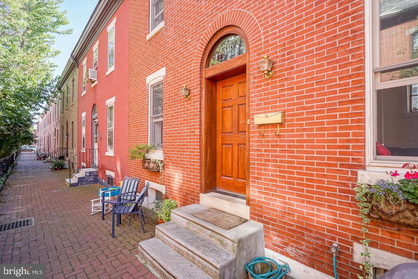 GRADUATE HOSPITAL - Residential Lease