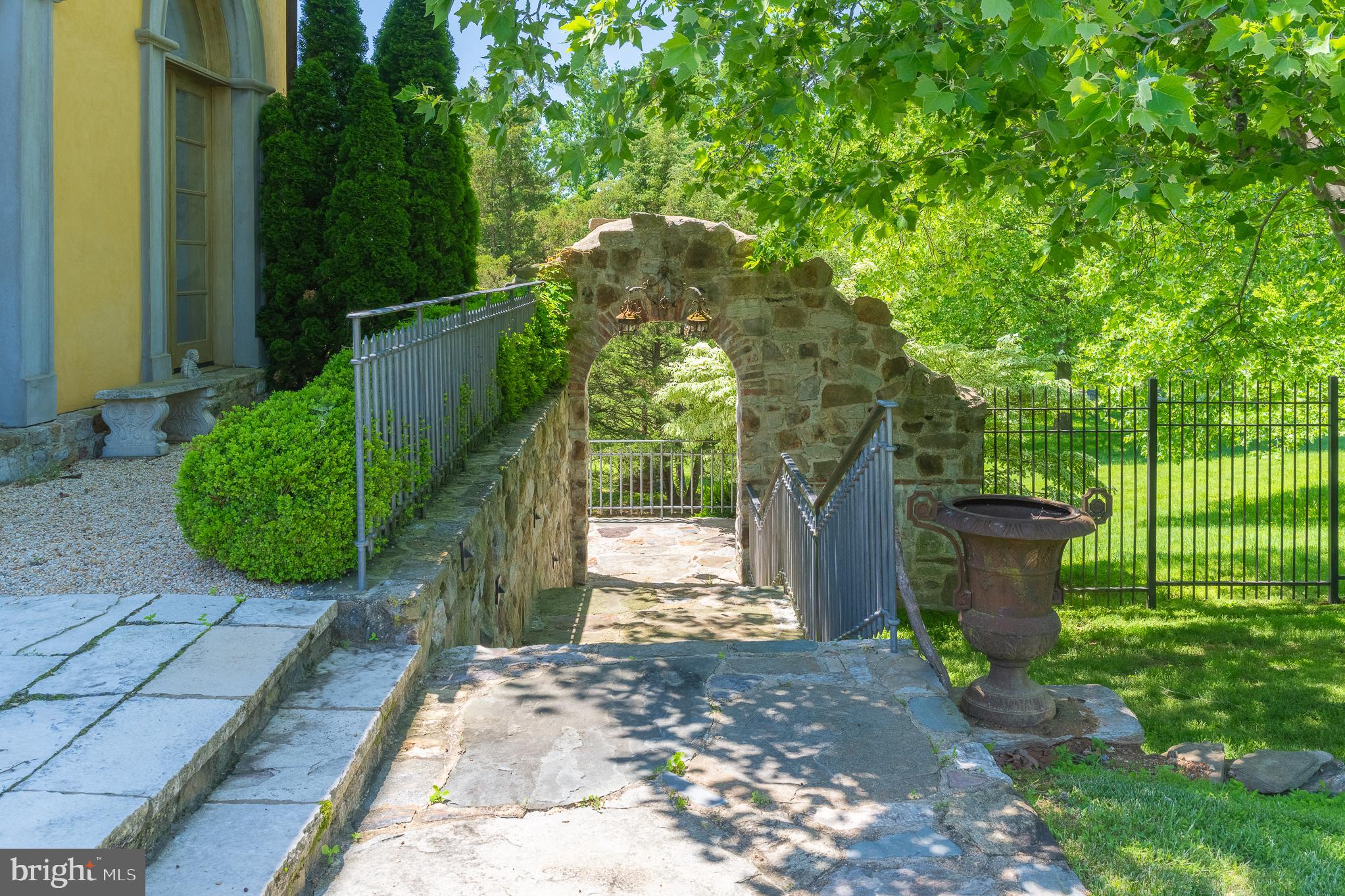 RIVER PLANTATION - Residential