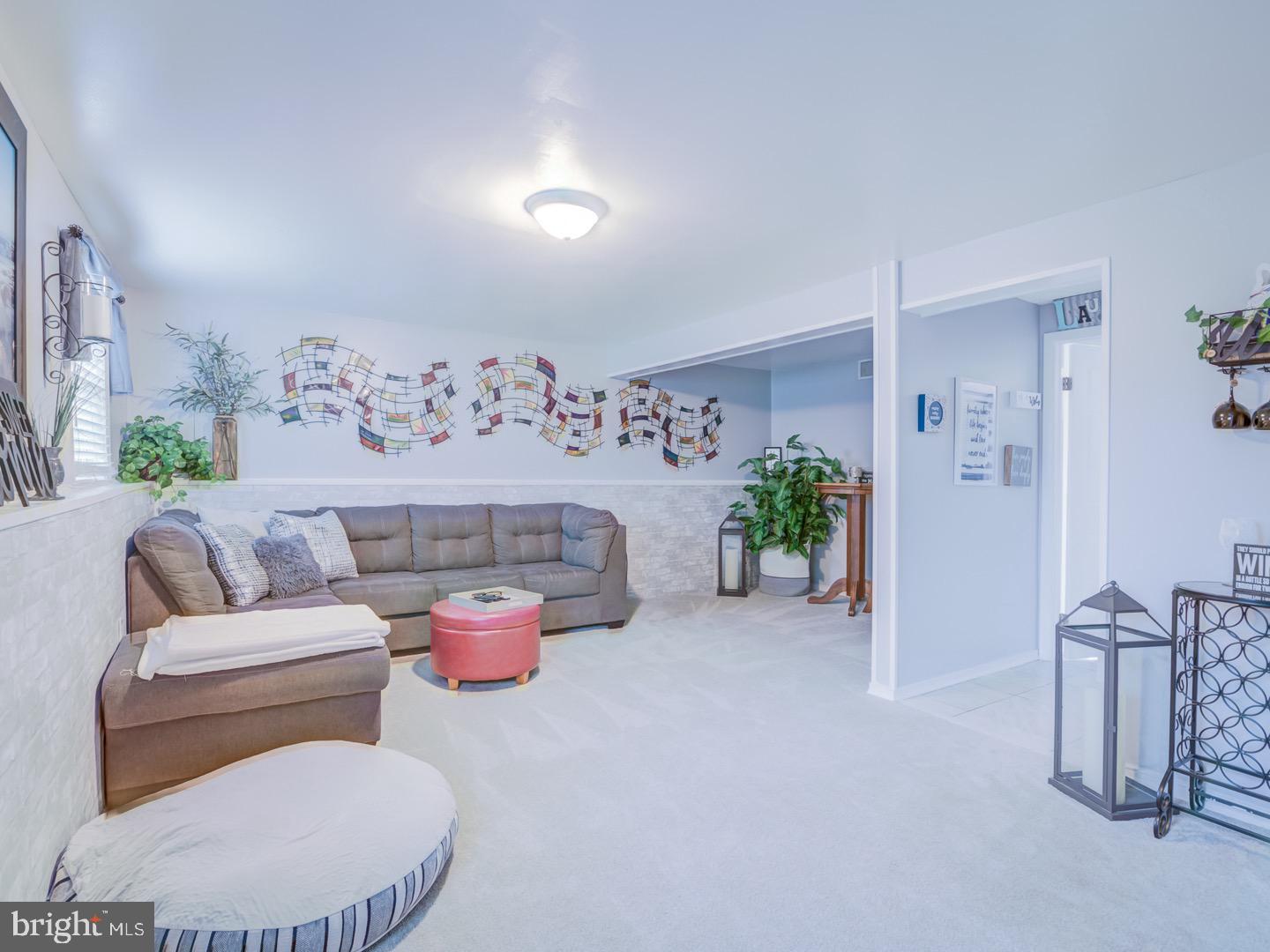 FREDERICKTOWNE VILLAGE - Residential