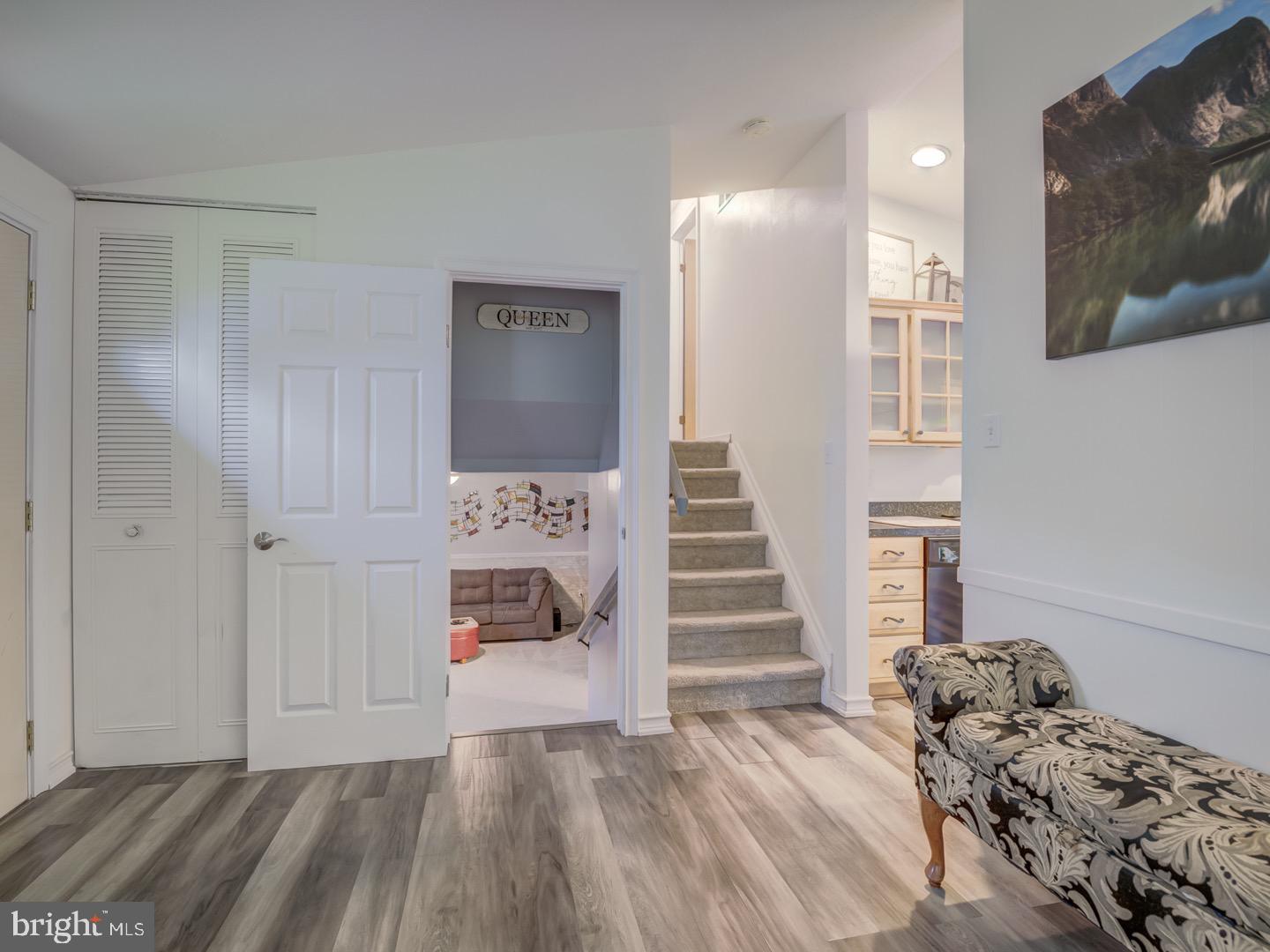 FREDERICKTOWNE VILLAGE - Residential