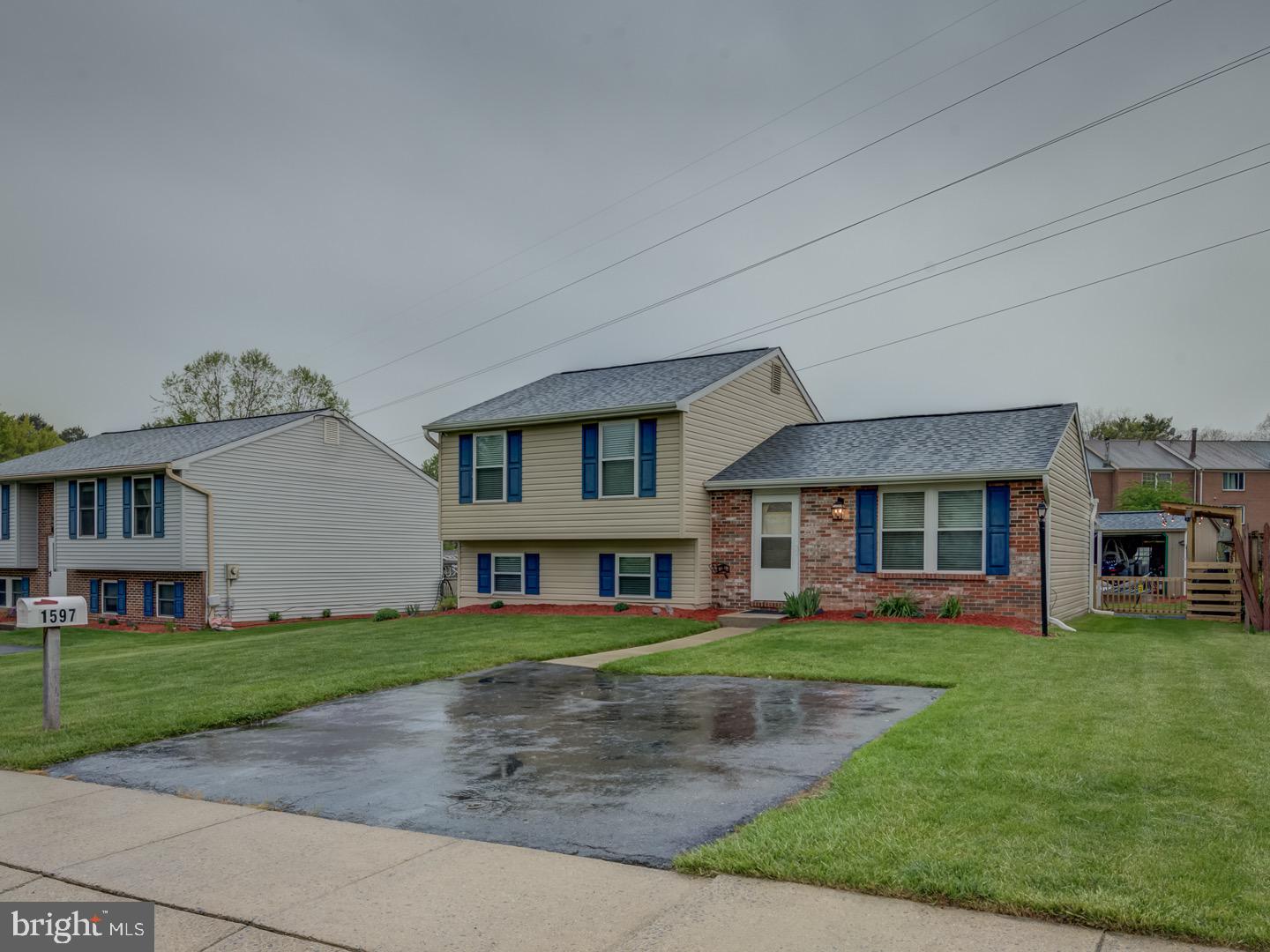 FREDERICKTOWNE VILLAGE - Residential