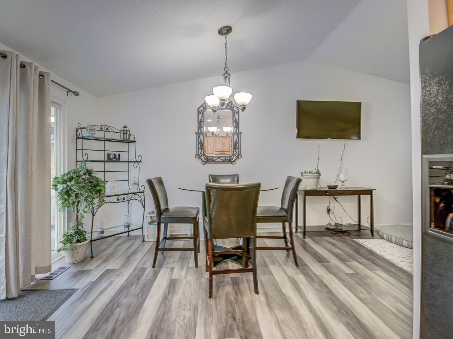 FREDERICKTOWNE VILLAGE - Residential