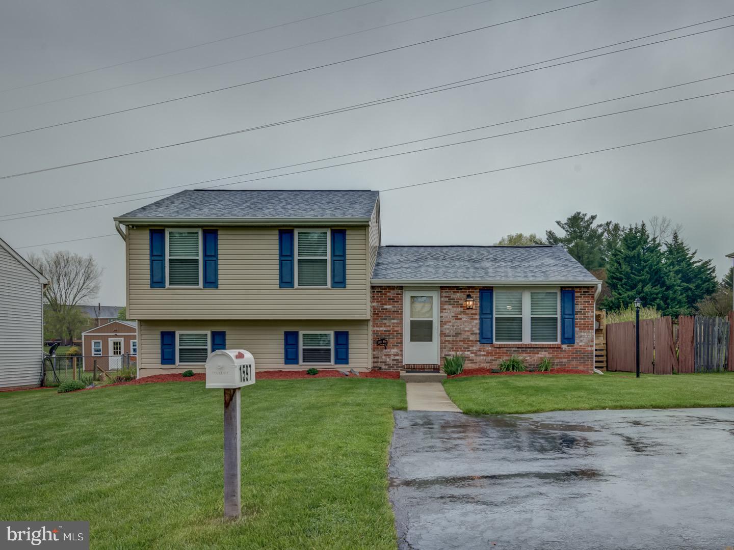 FREDERICKTOWNE VILLAGE - Residential