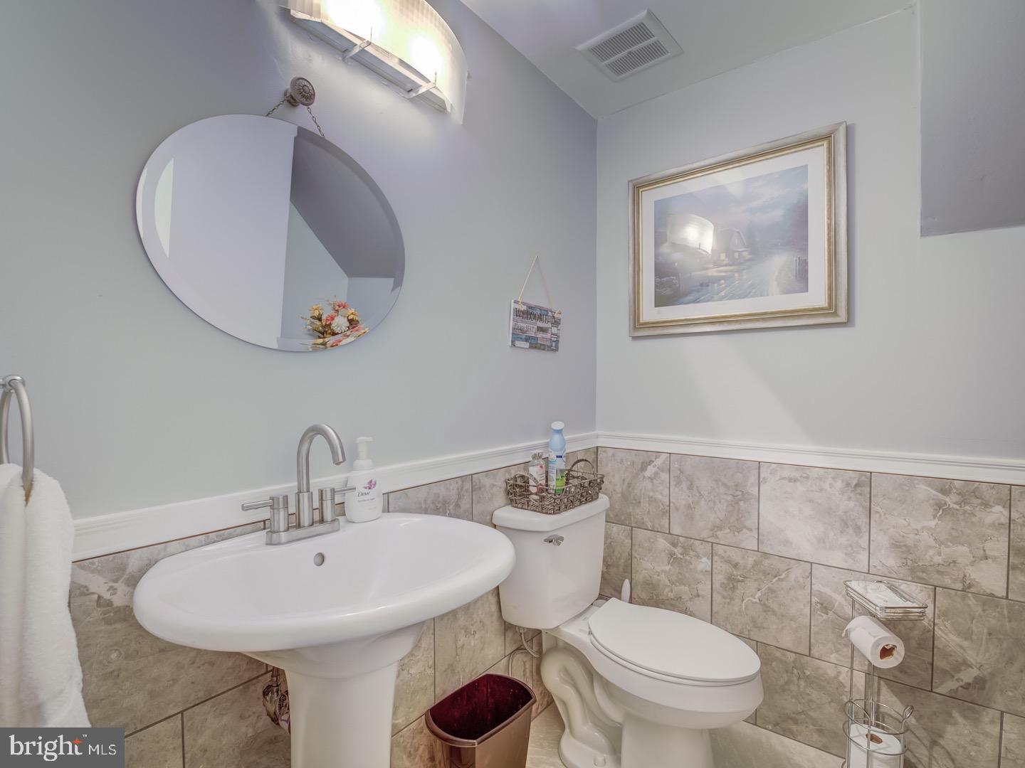 FREDERICKTOWNE VILLAGE - Residential