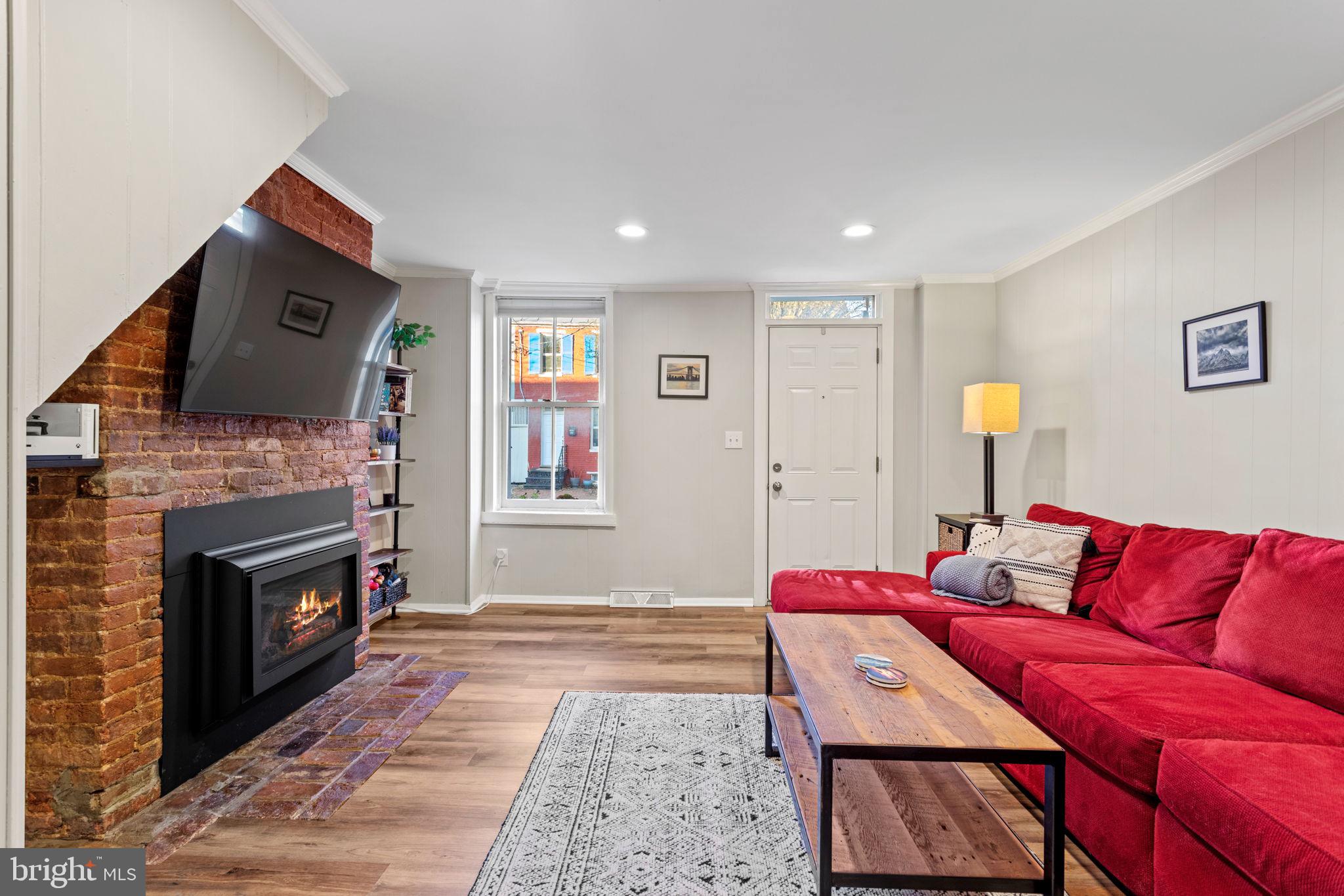 DOWNTOWN - Residential