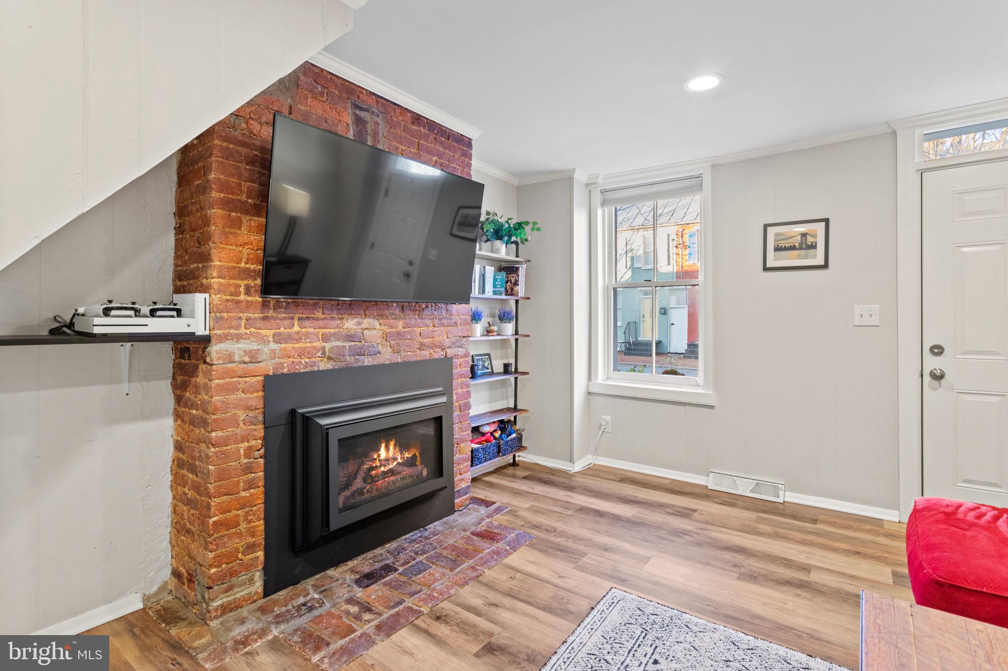 DOWNTOWN - Residential