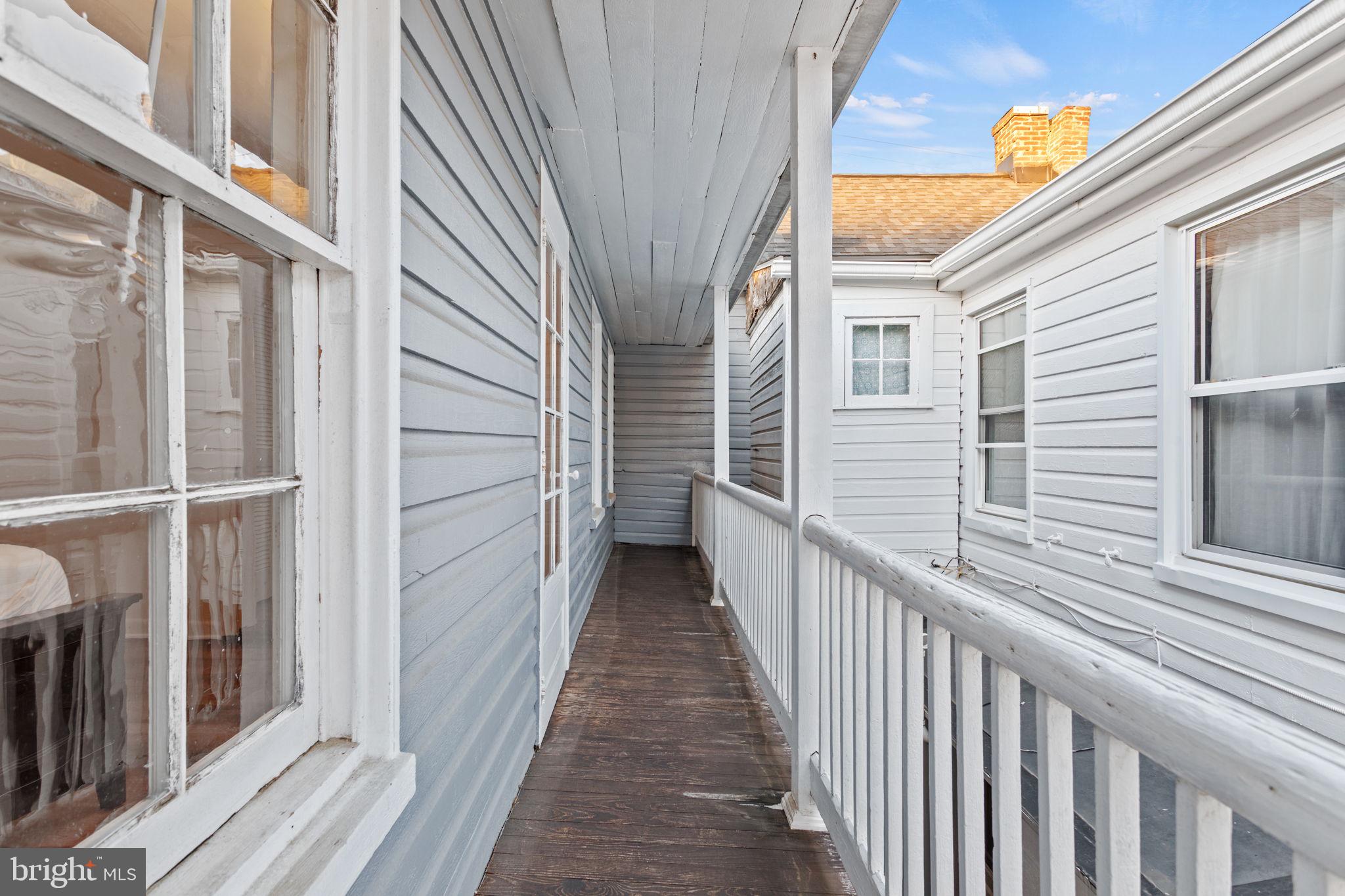 DOWNTOWN - Residential