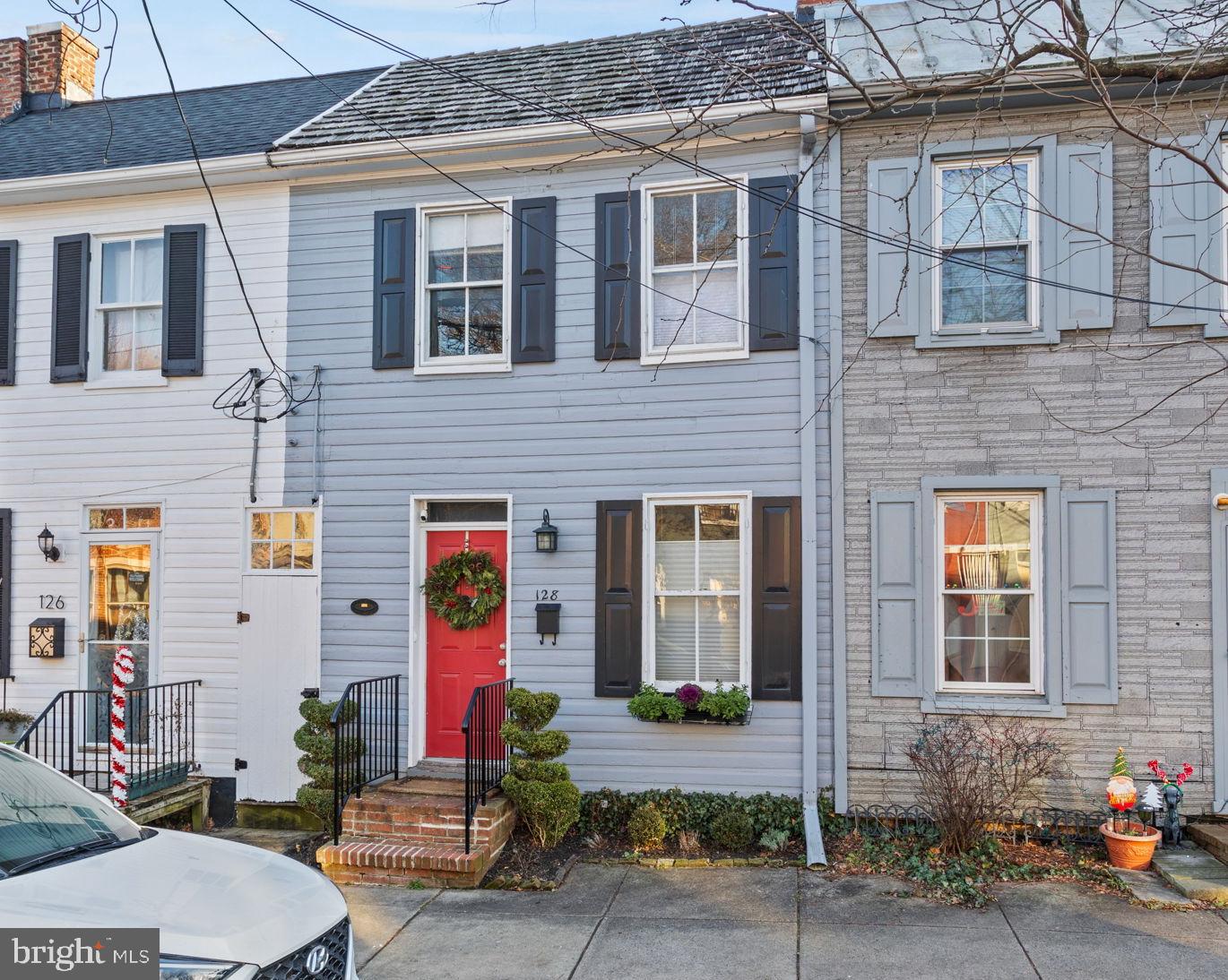 DOWNTOWN - Residential