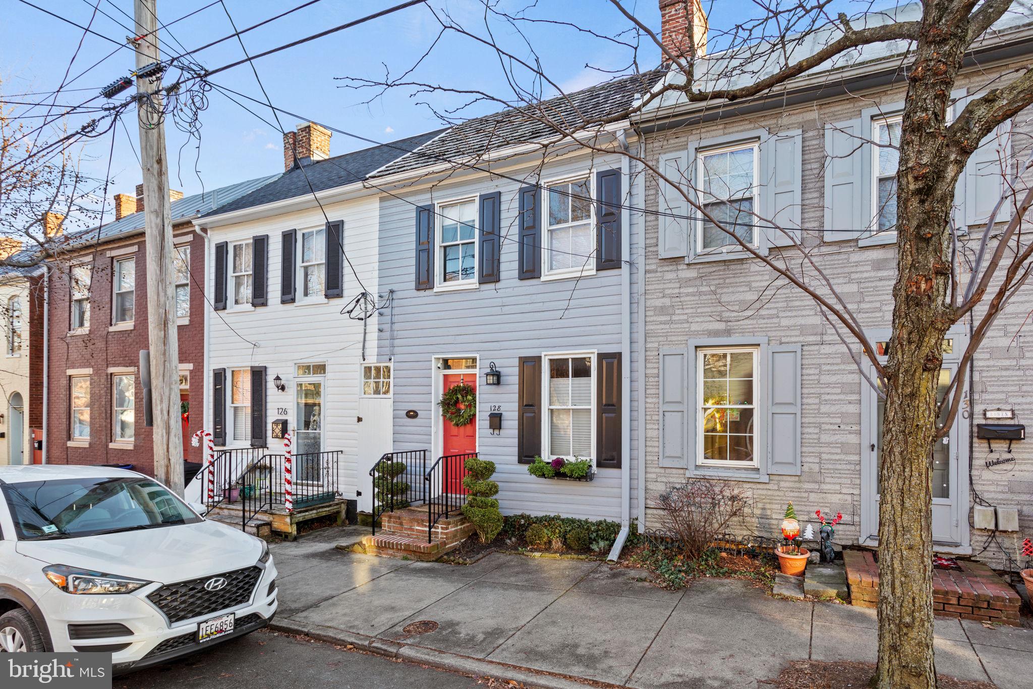 DOWNTOWN - Residential