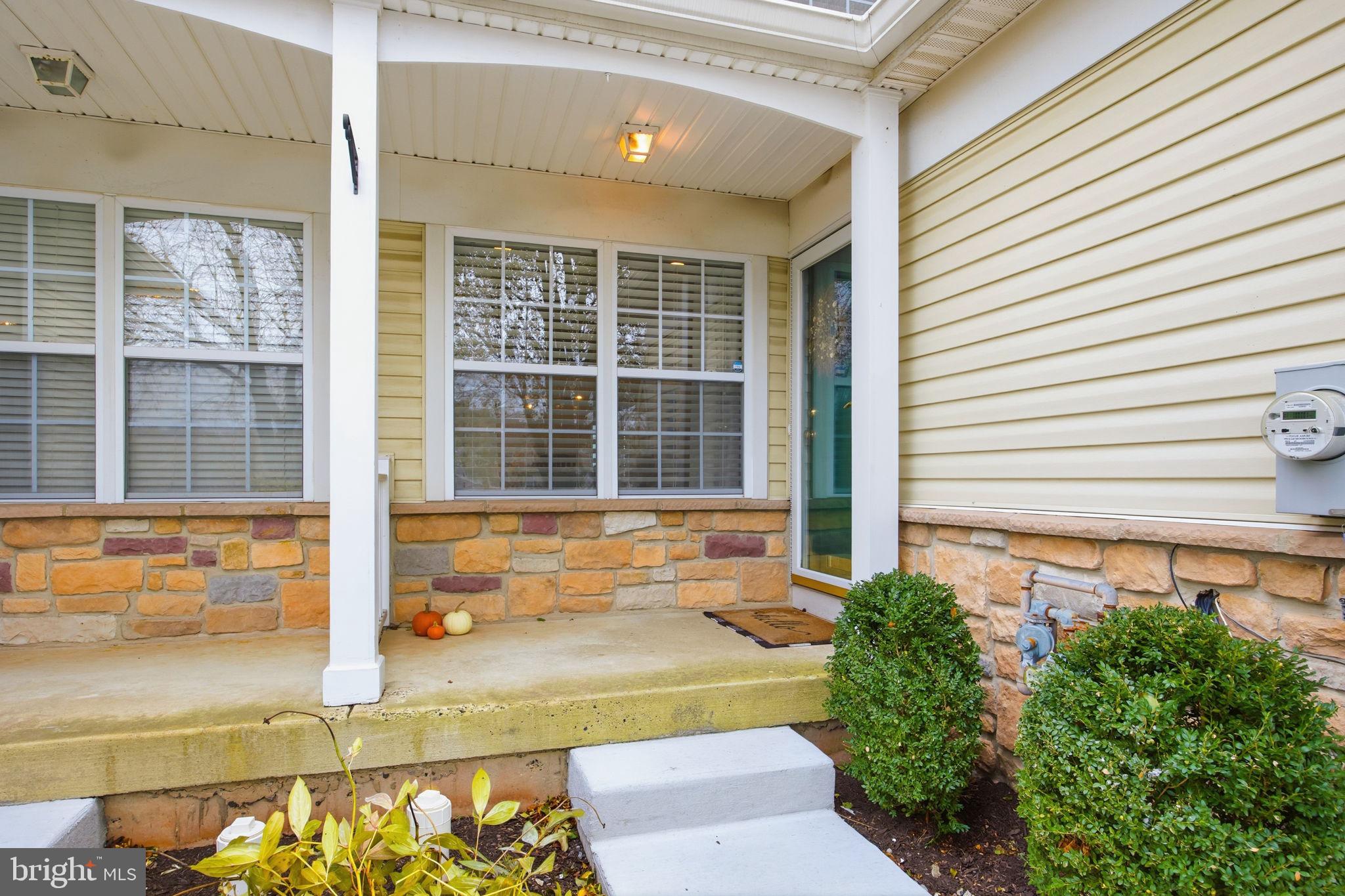 805 BRECKINRIDGE COURT 94