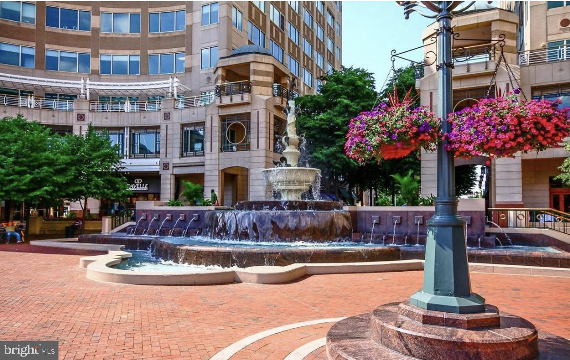 WOODLAND PARK - Residential