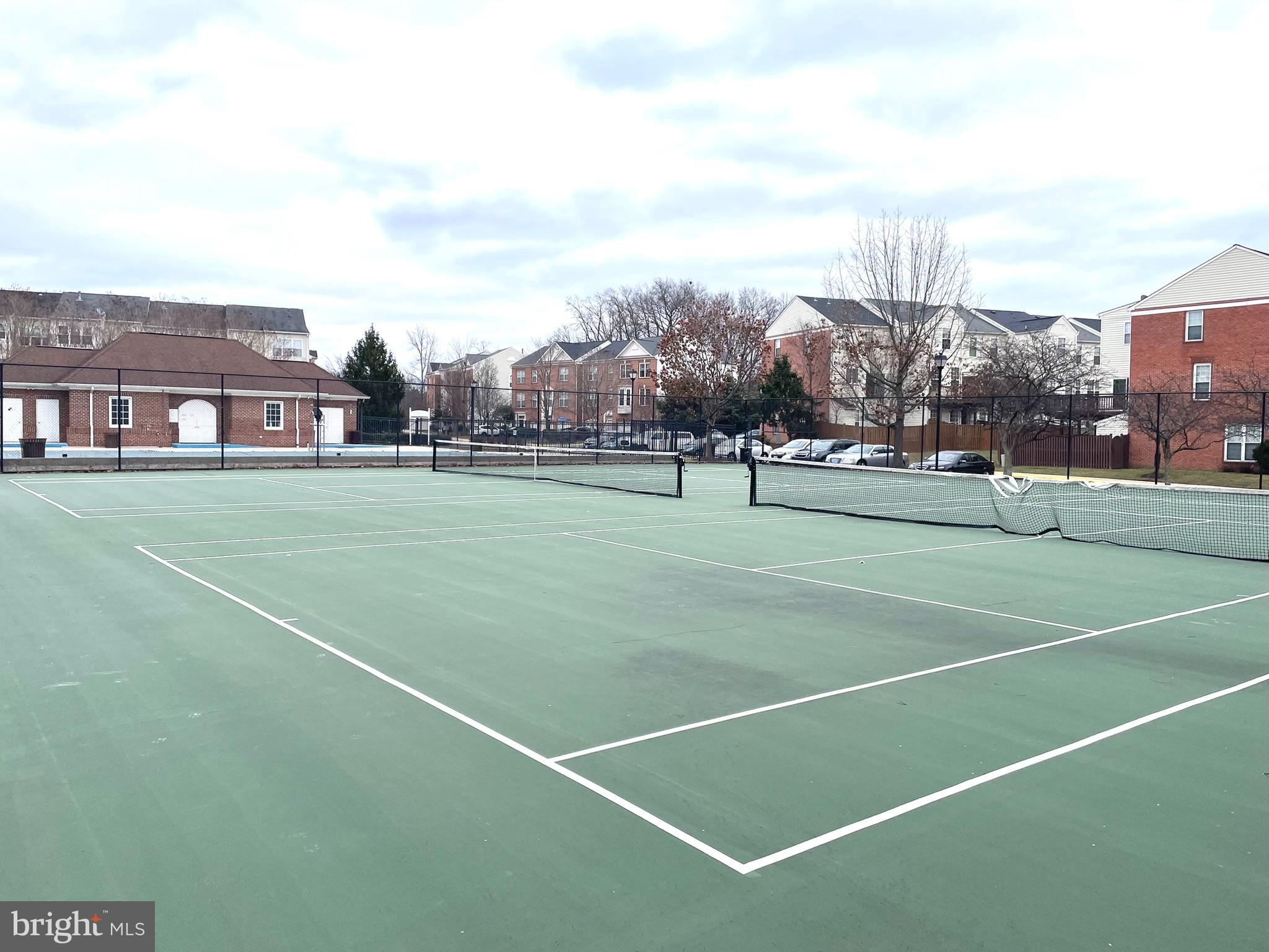 WOODLAND PARK - Residential