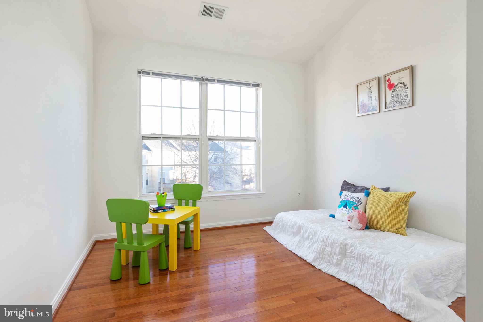 WOODLAND PARK - Residential