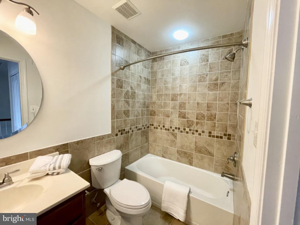 WOODLAND PARK - Residential