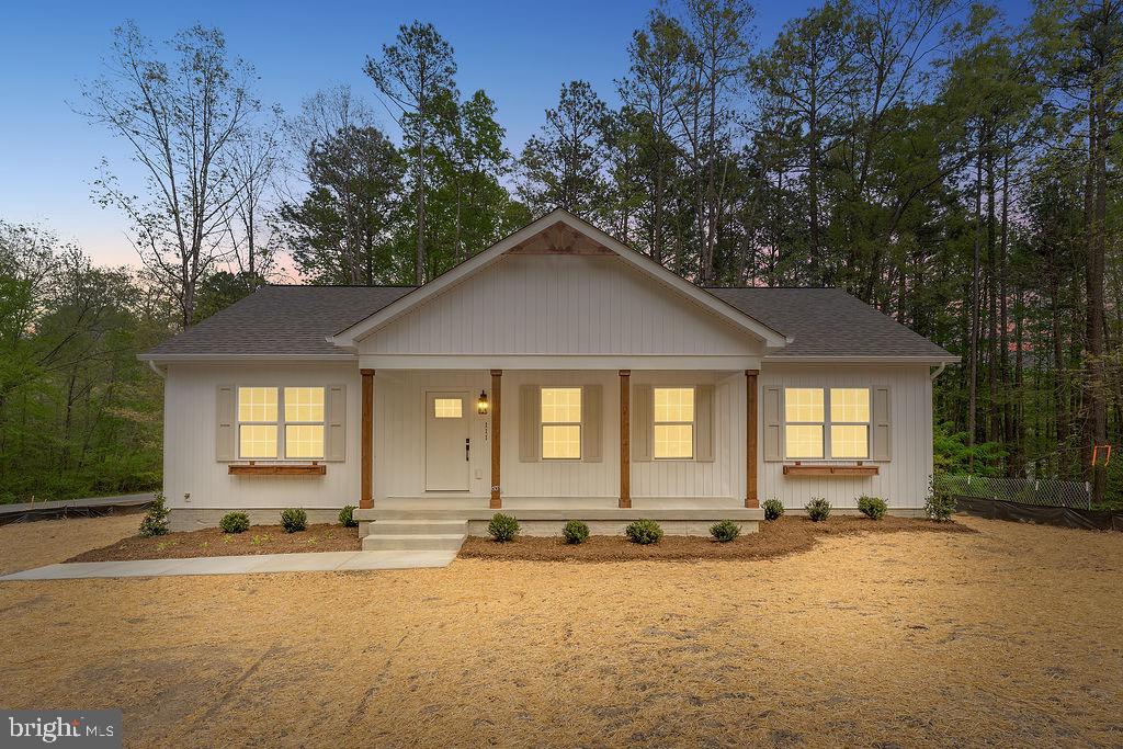 LAKE CAROLINE - Residential