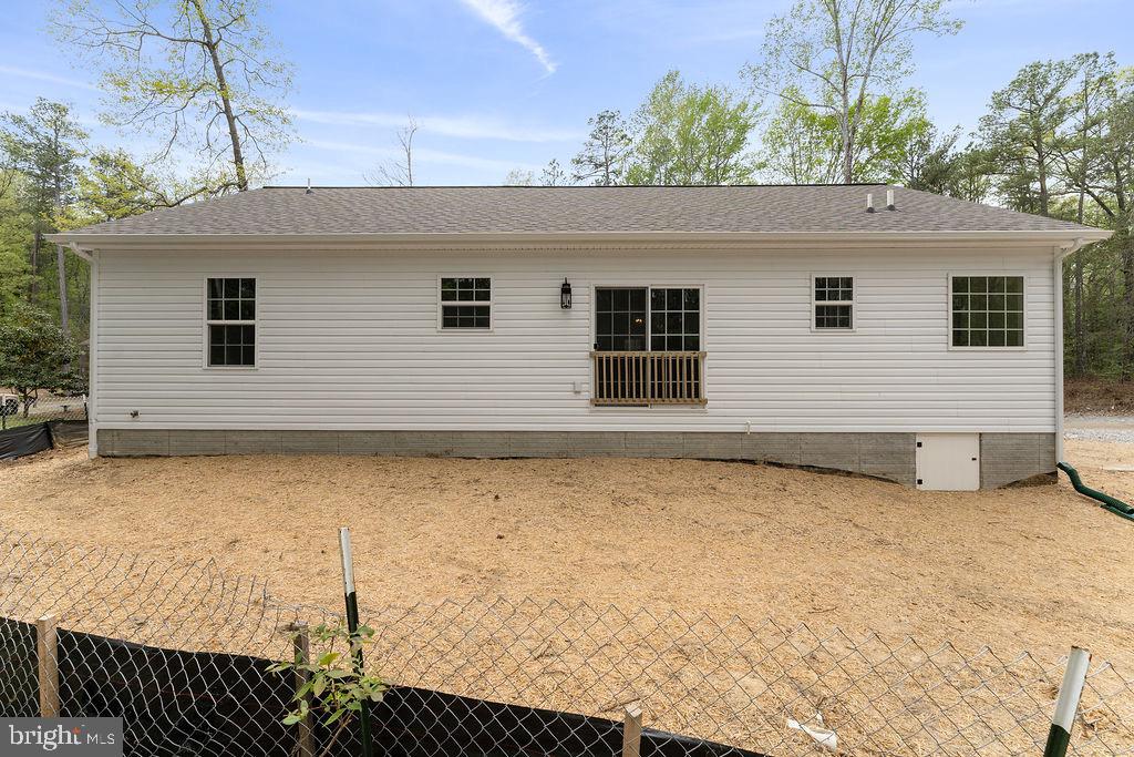 LAKE CAROLINE - Residential