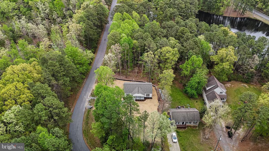 LAKE CAROLINE - Residential