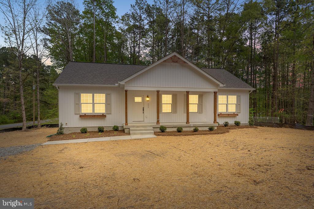 LAKE CAROLINE - Residential