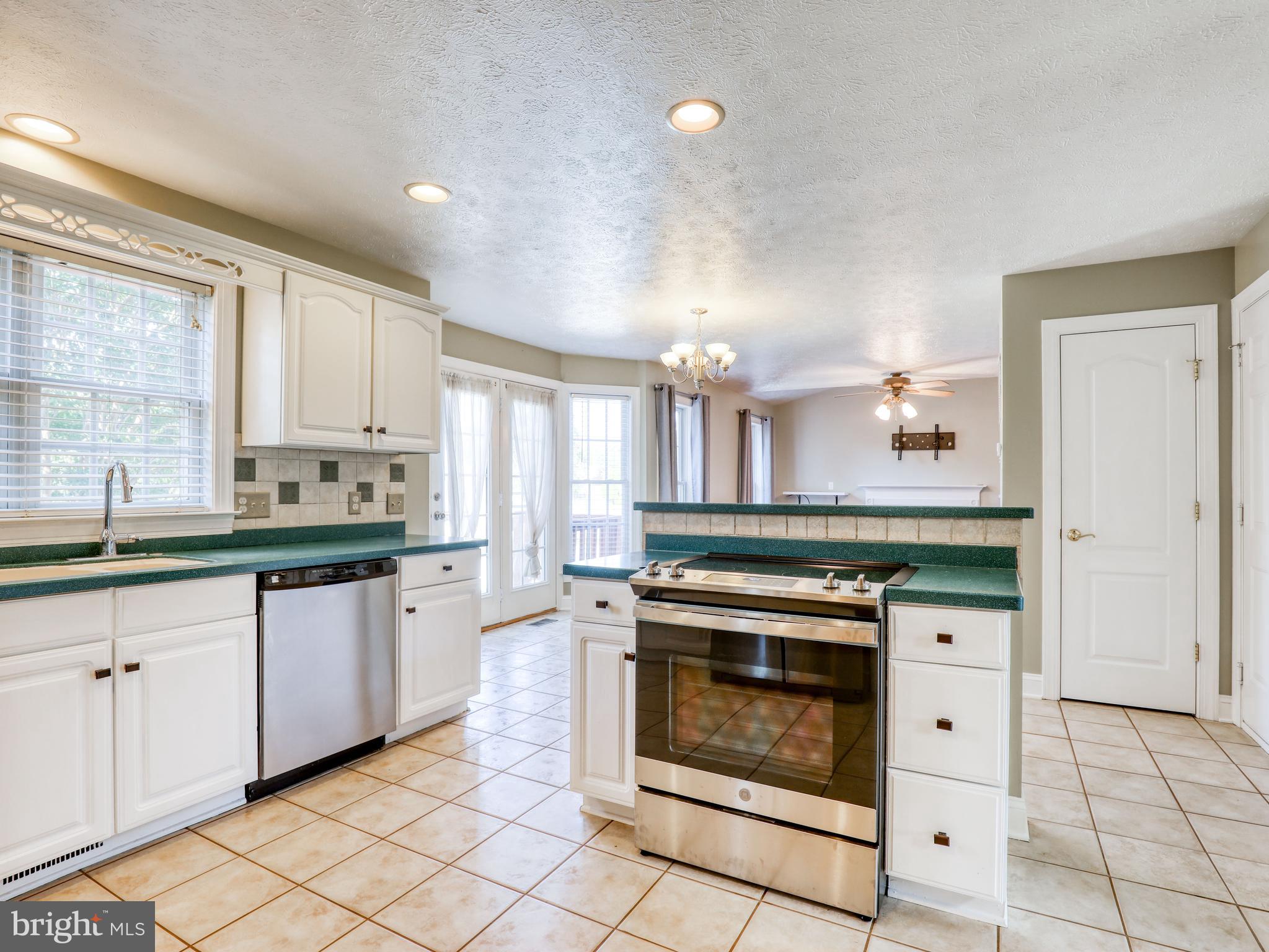 RED FOX RUN - Residential