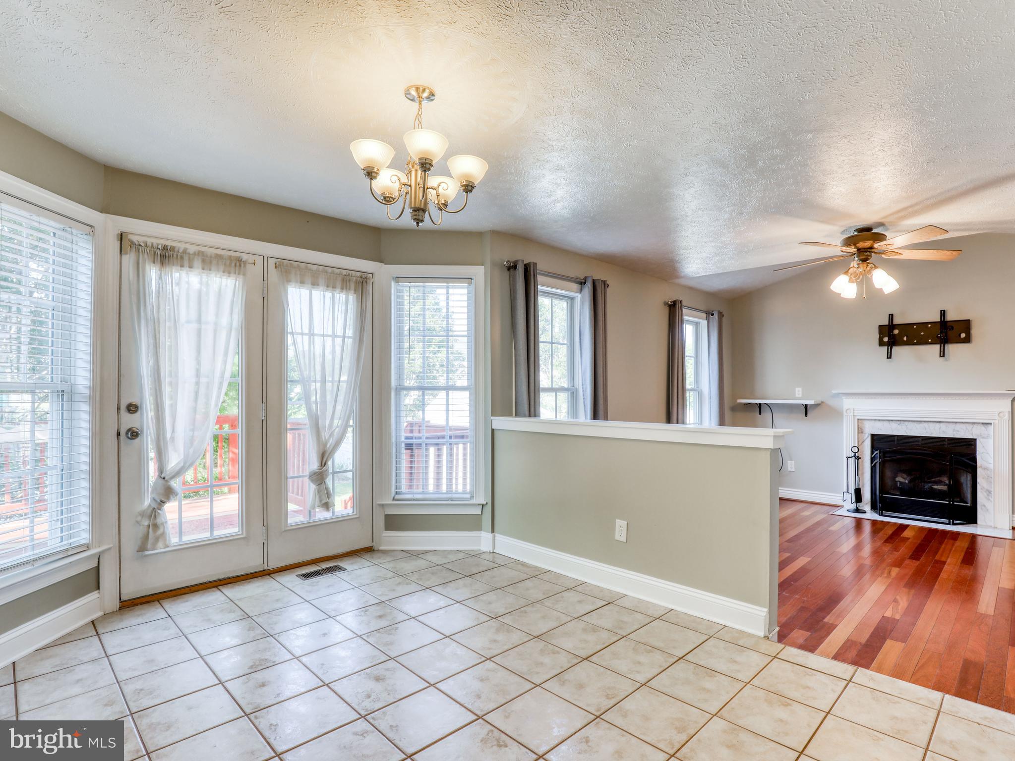 RED FOX RUN - Residential