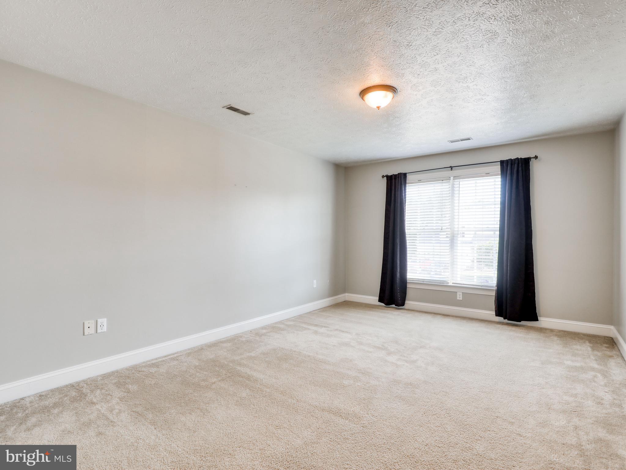 RED FOX RUN - Residential