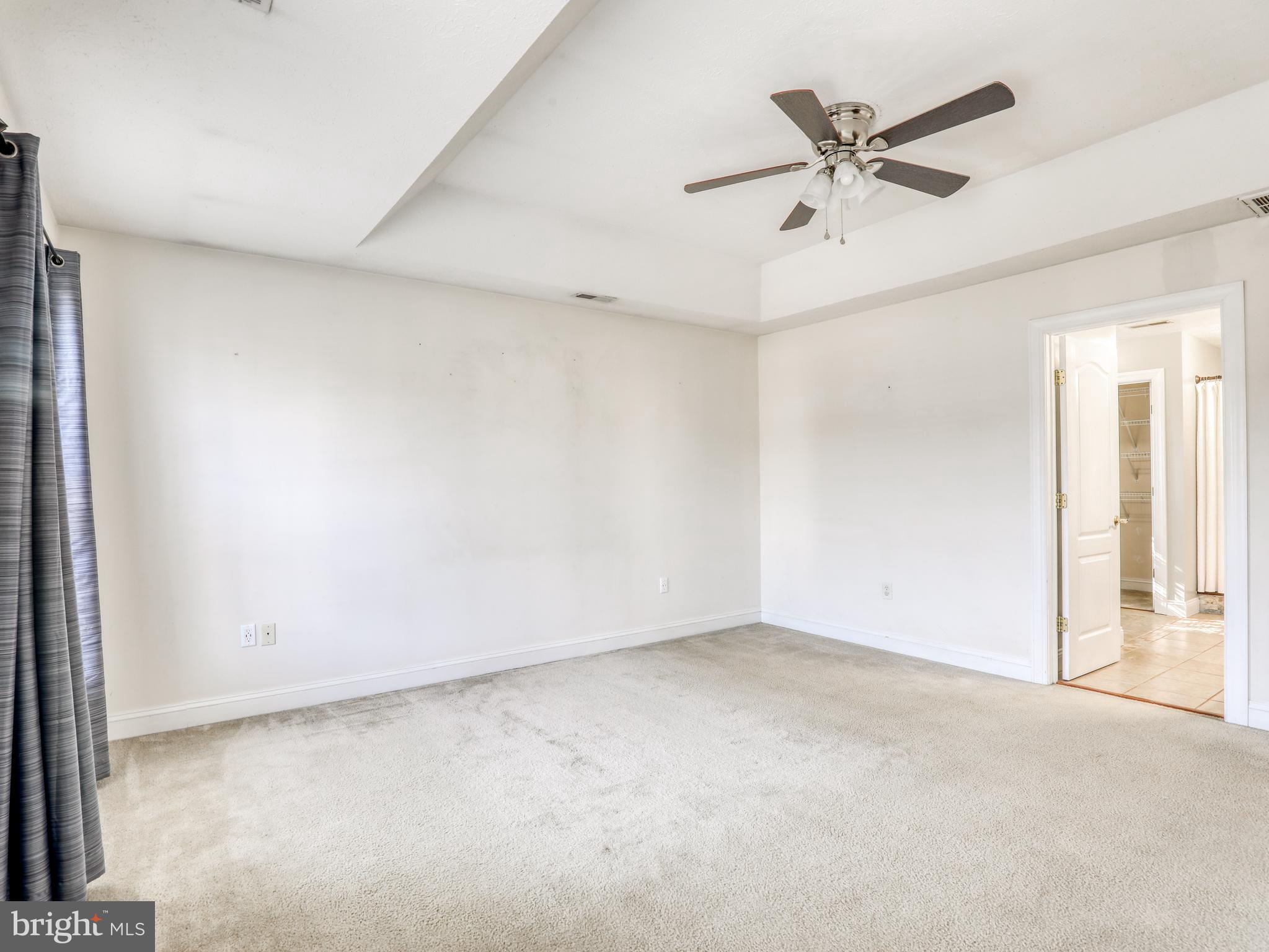 RED FOX RUN - Residential