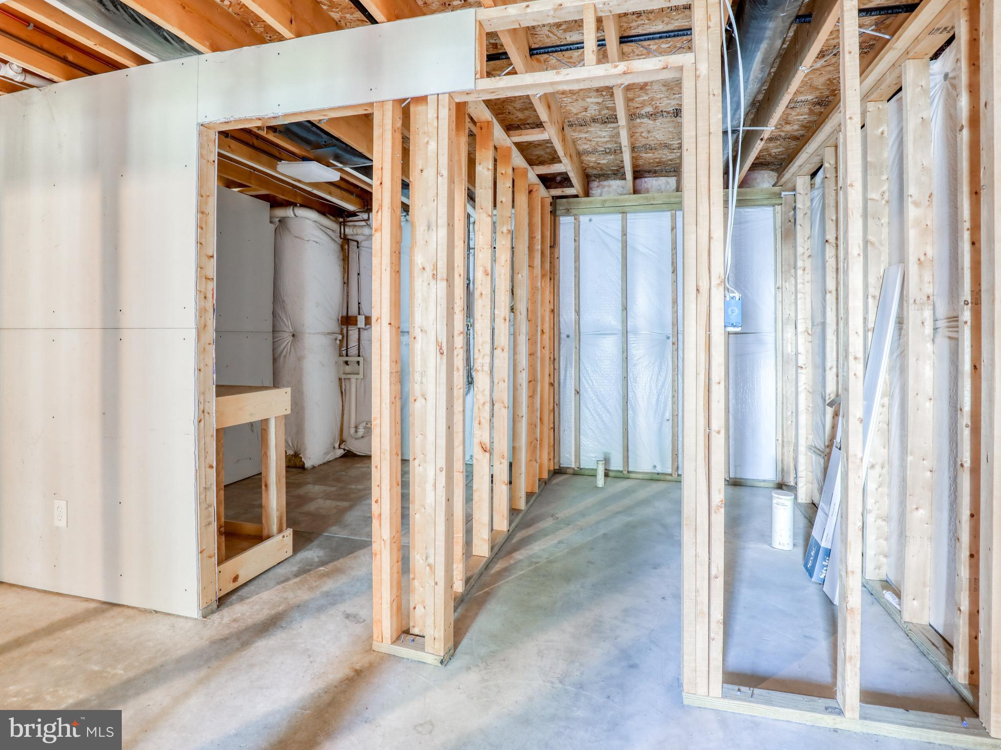 RED FOX RUN - Residential