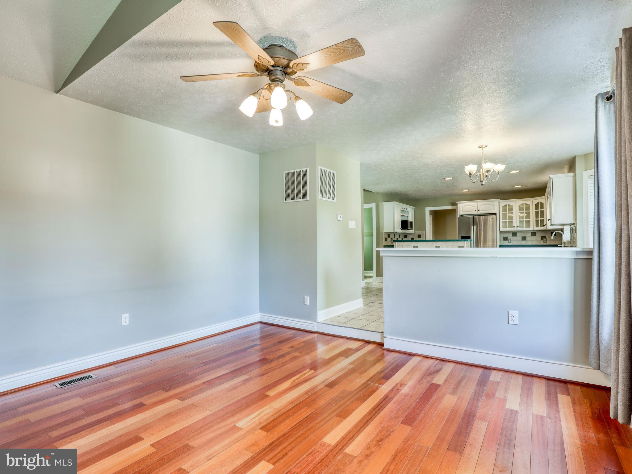 RED FOX RUN - Residential