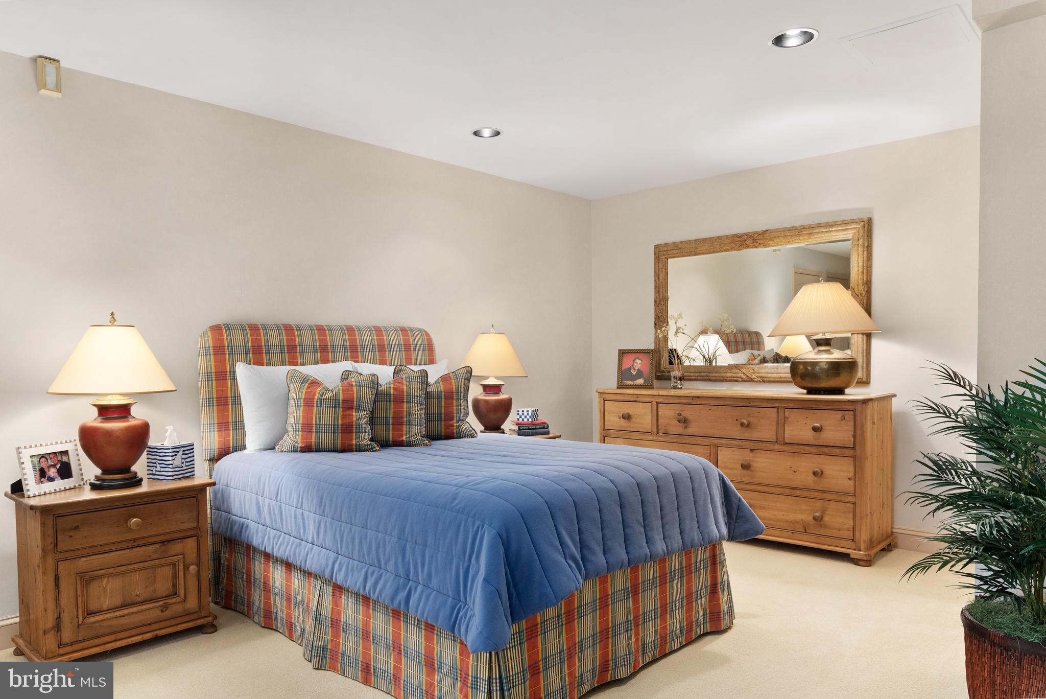 BELVOIR FARMS - Residential