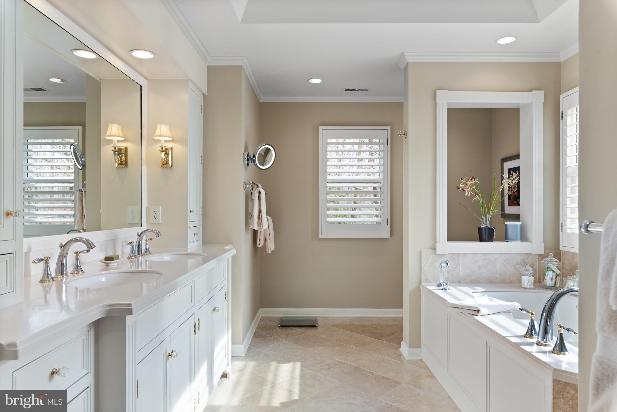 BELVOIR FARMS - Residential