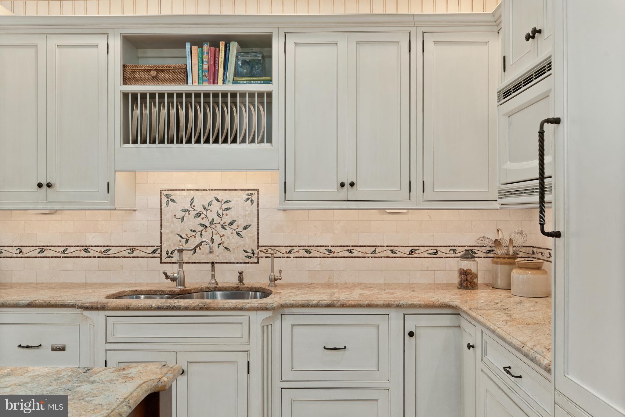 BELVOIR FARMS - Residential