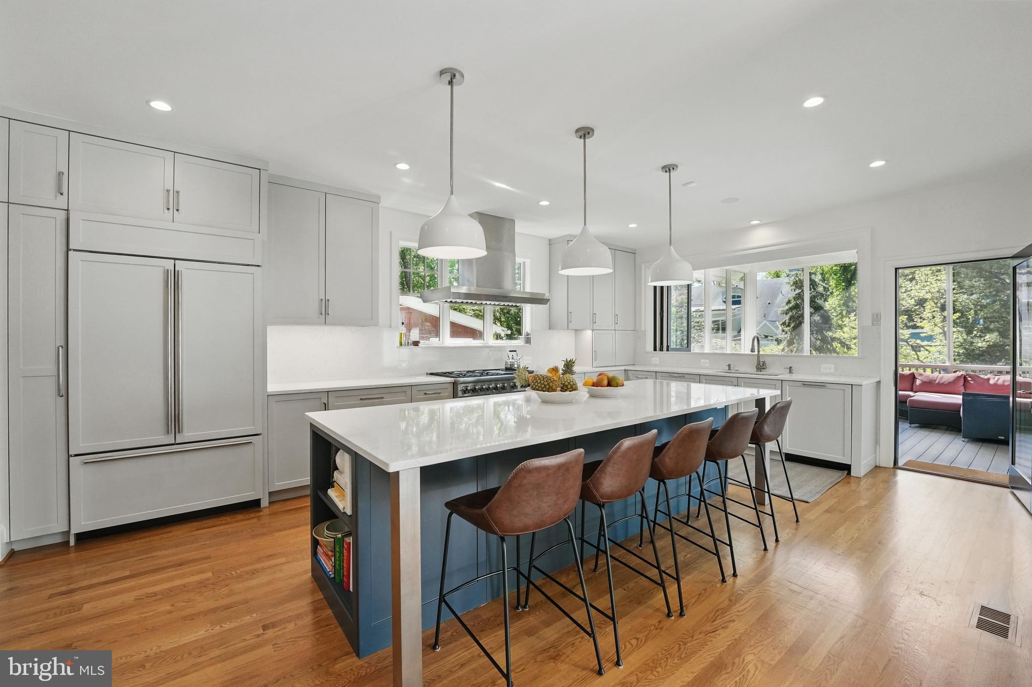 CHEVY CHASE - Residential