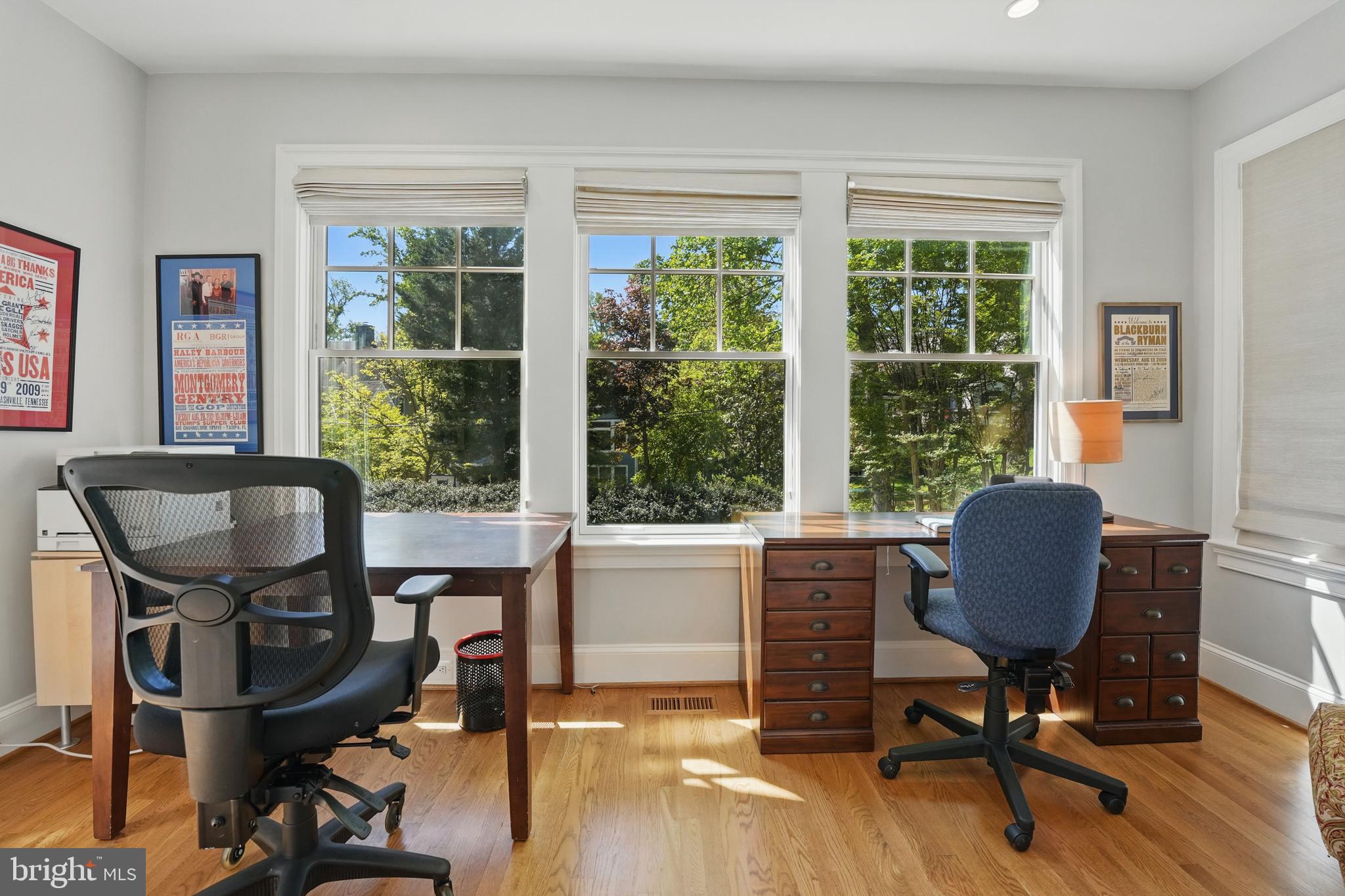 CHEVY CHASE - Residential