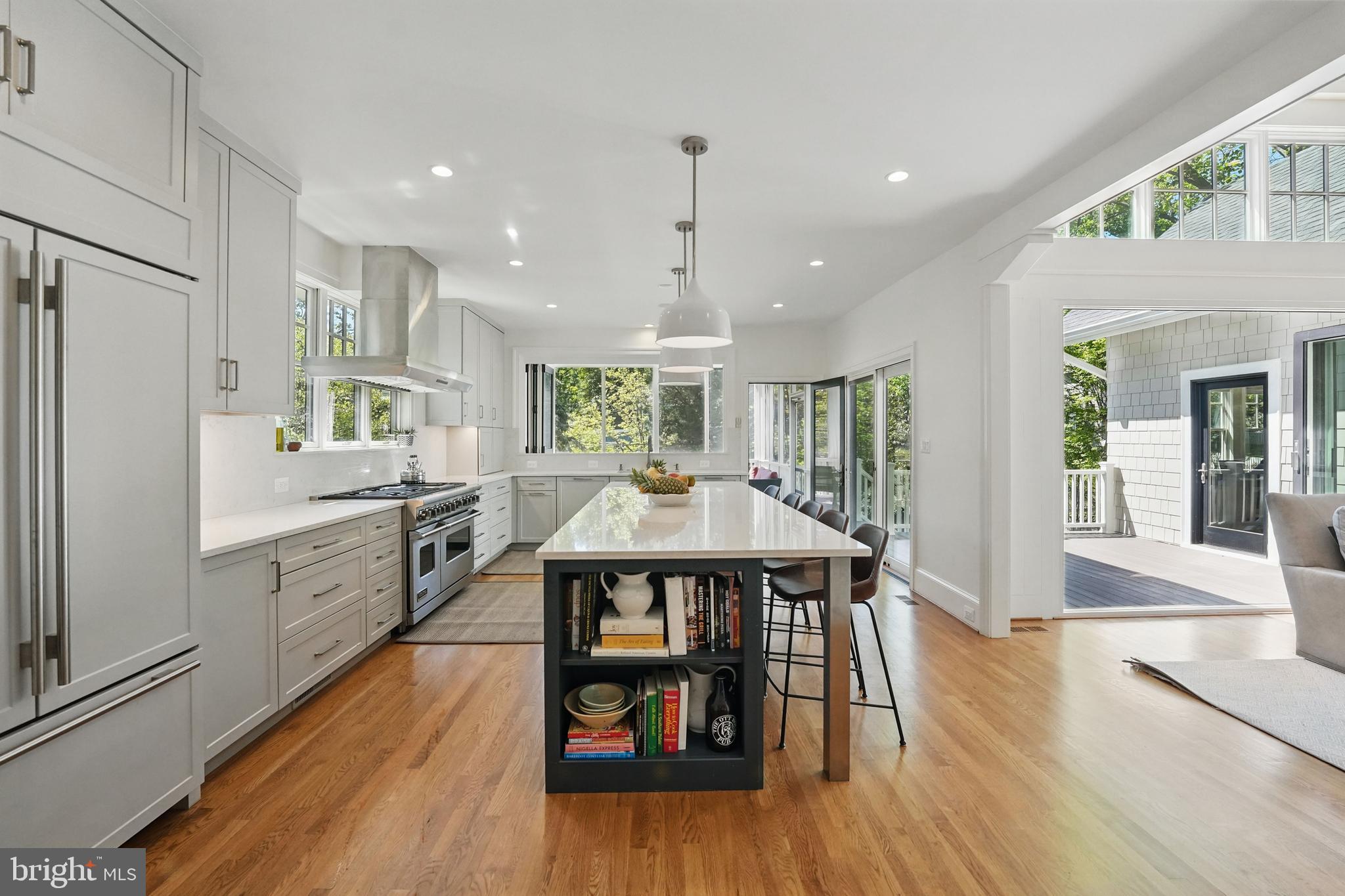 CHEVY CHASE - Residential