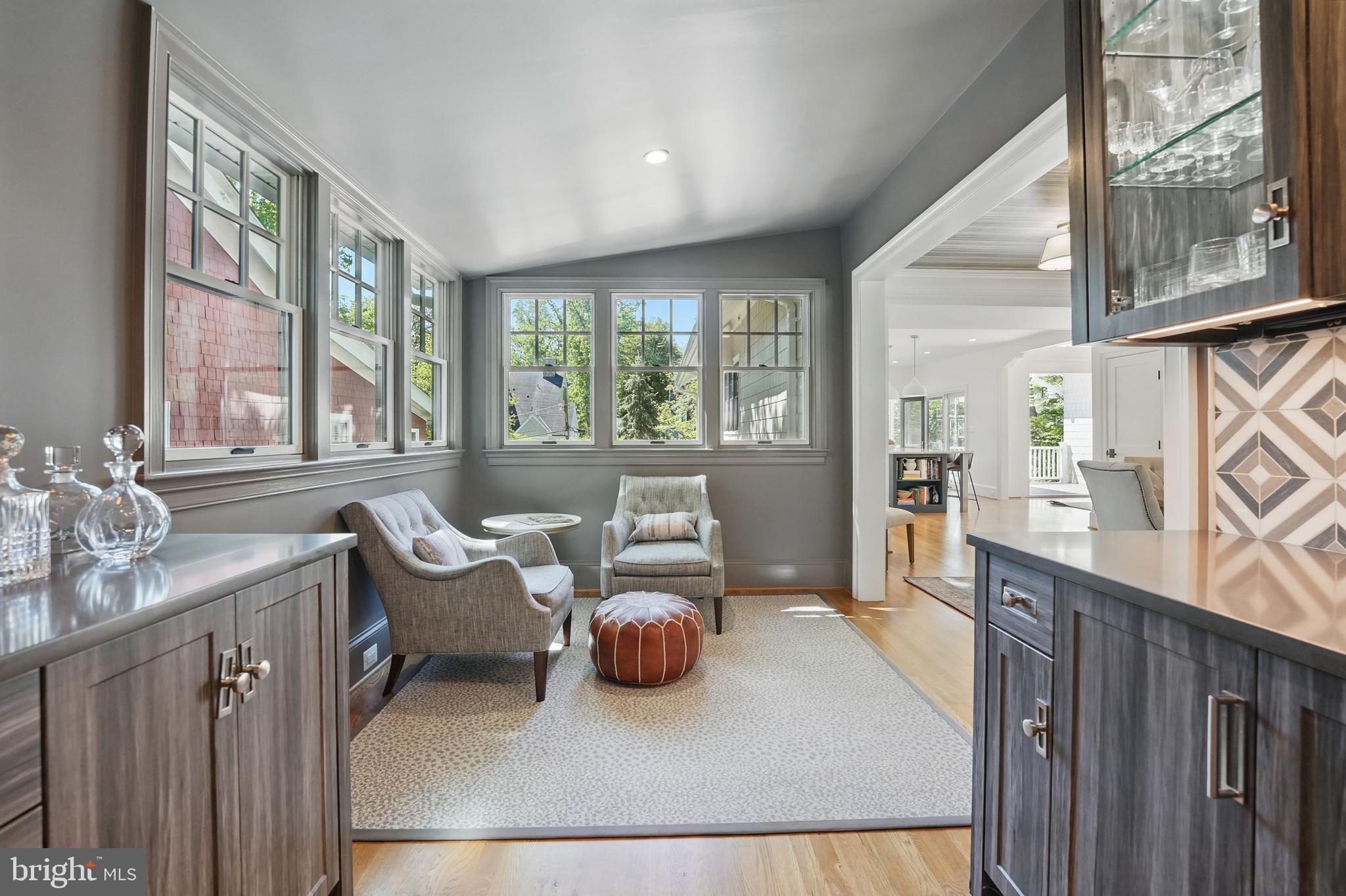 CHEVY CHASE - Residential