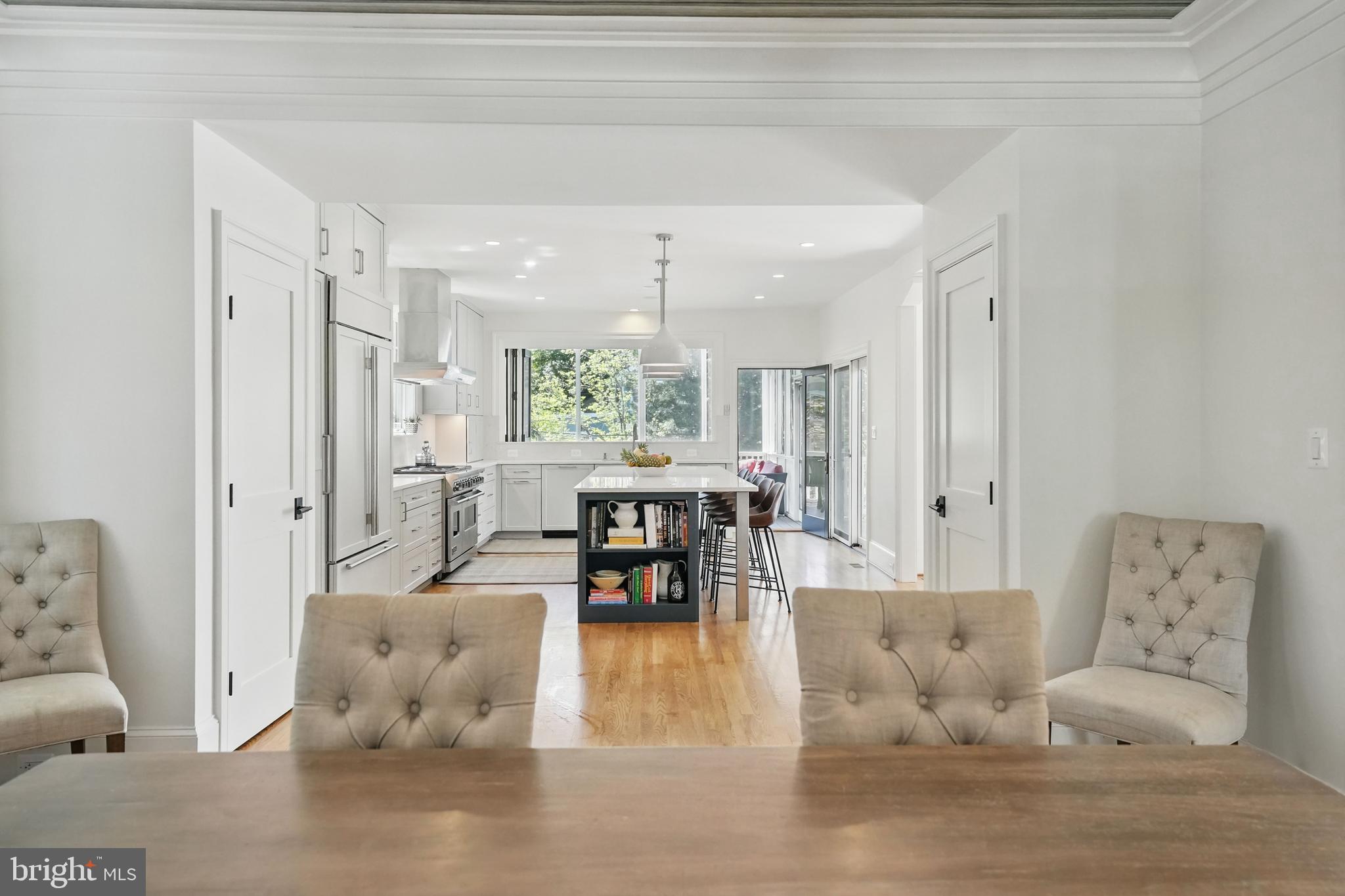 CHEVY CHASE - Residential