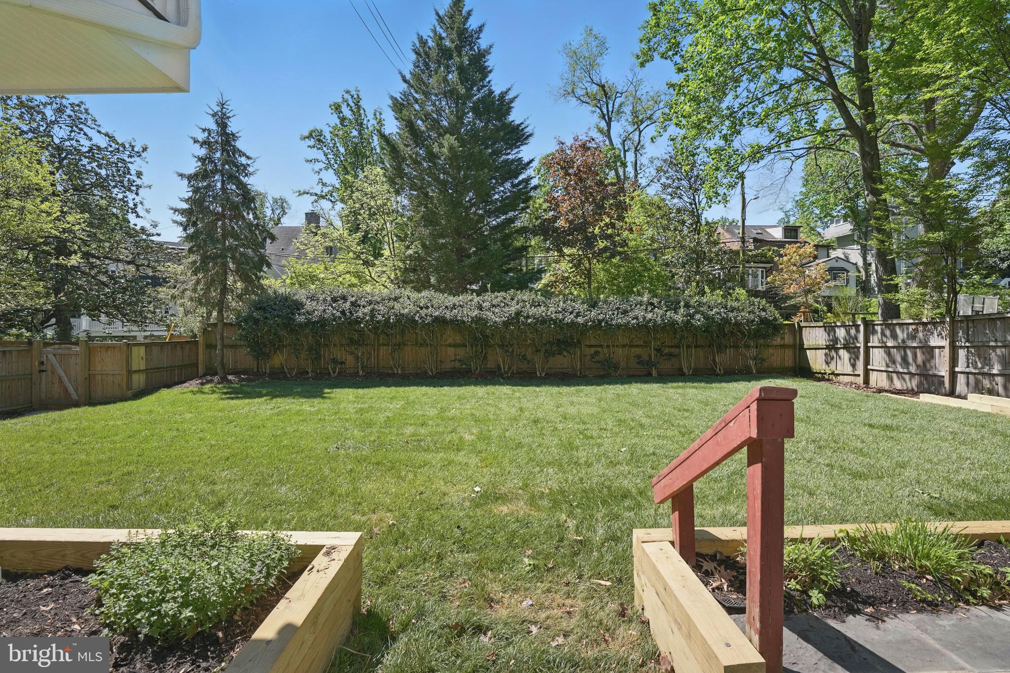 CHEVY CHASE - Residential