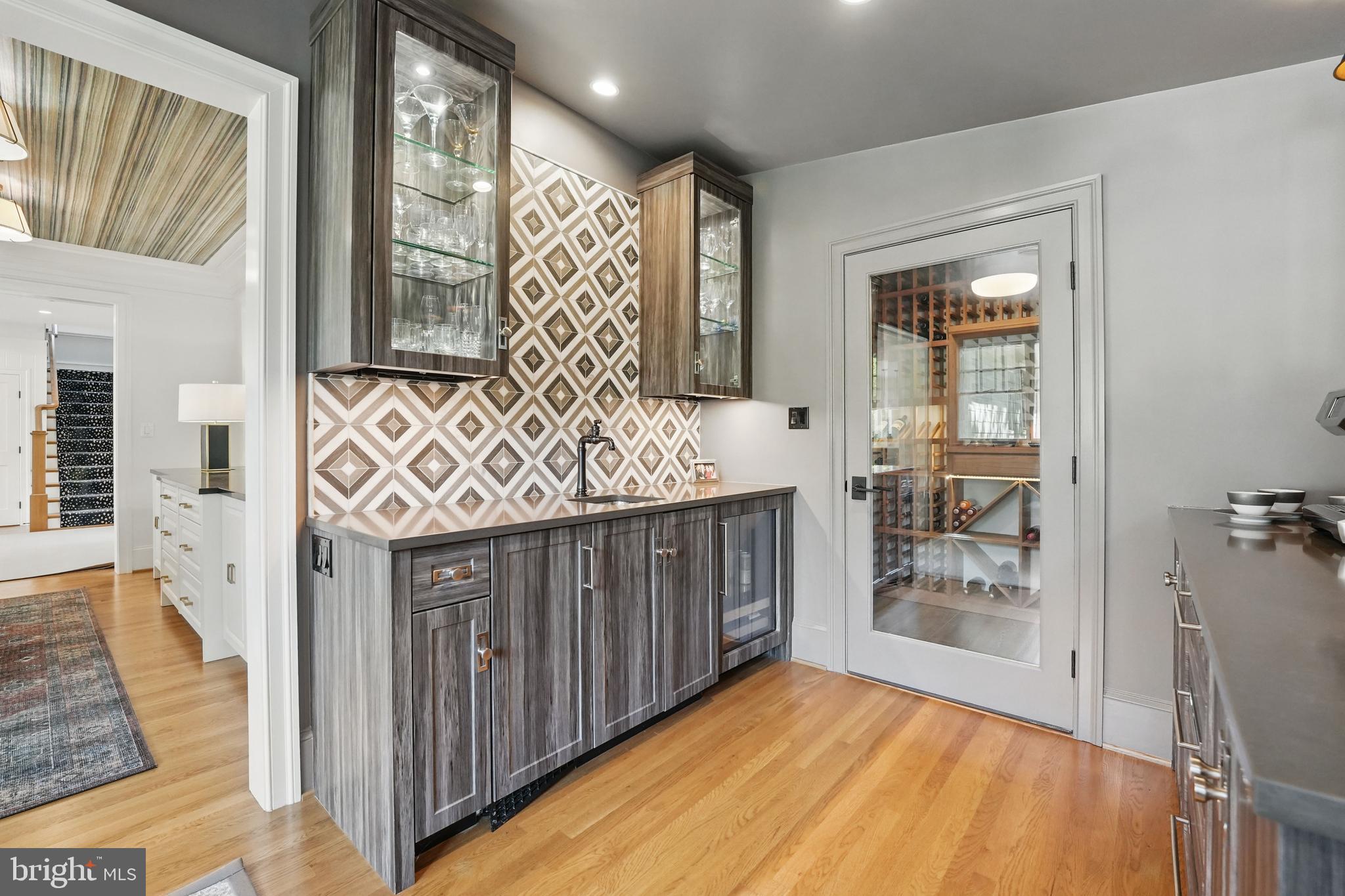 CHEVY CHASE - Residential