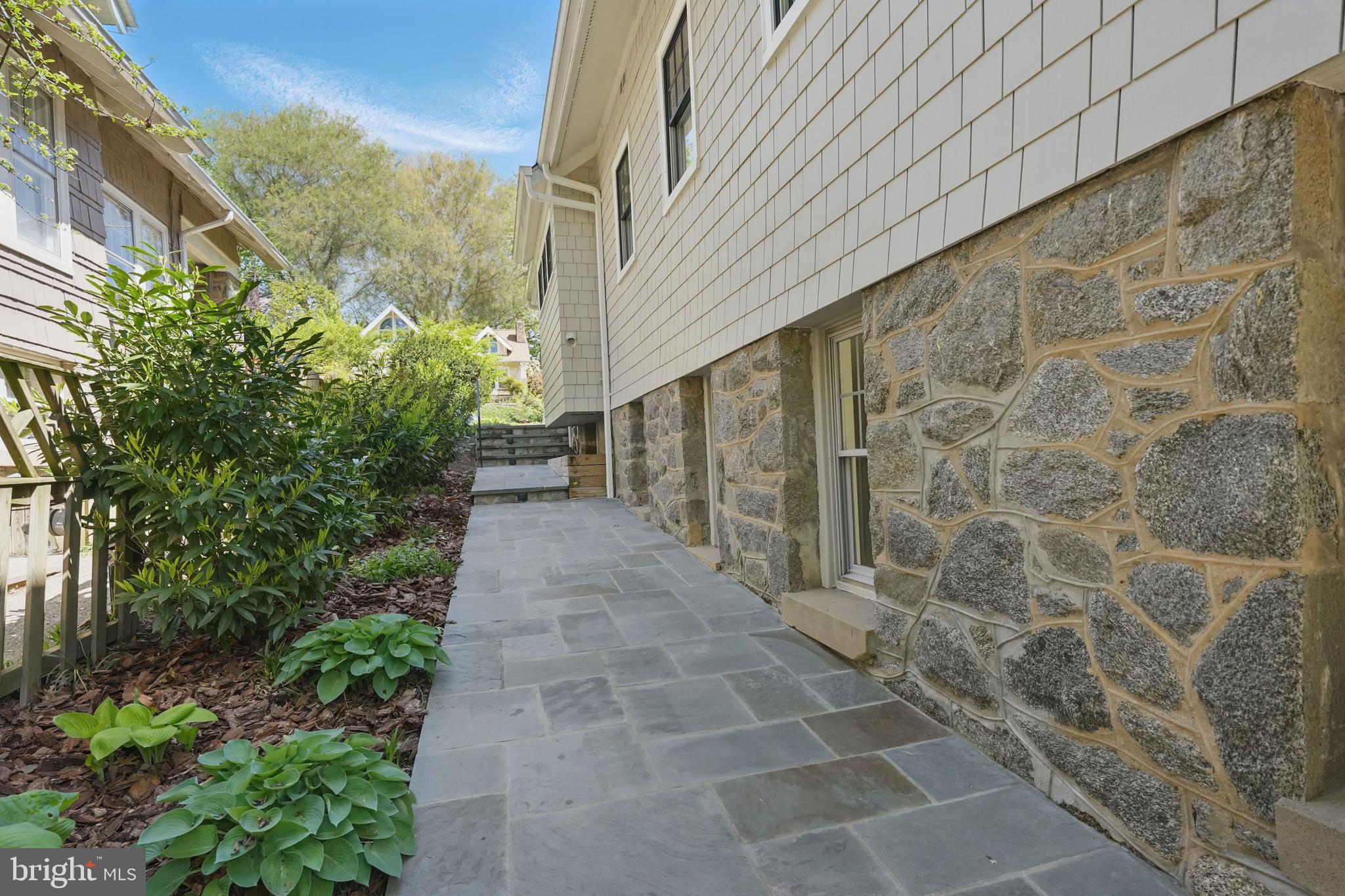 CHEVY CHASE - Residential